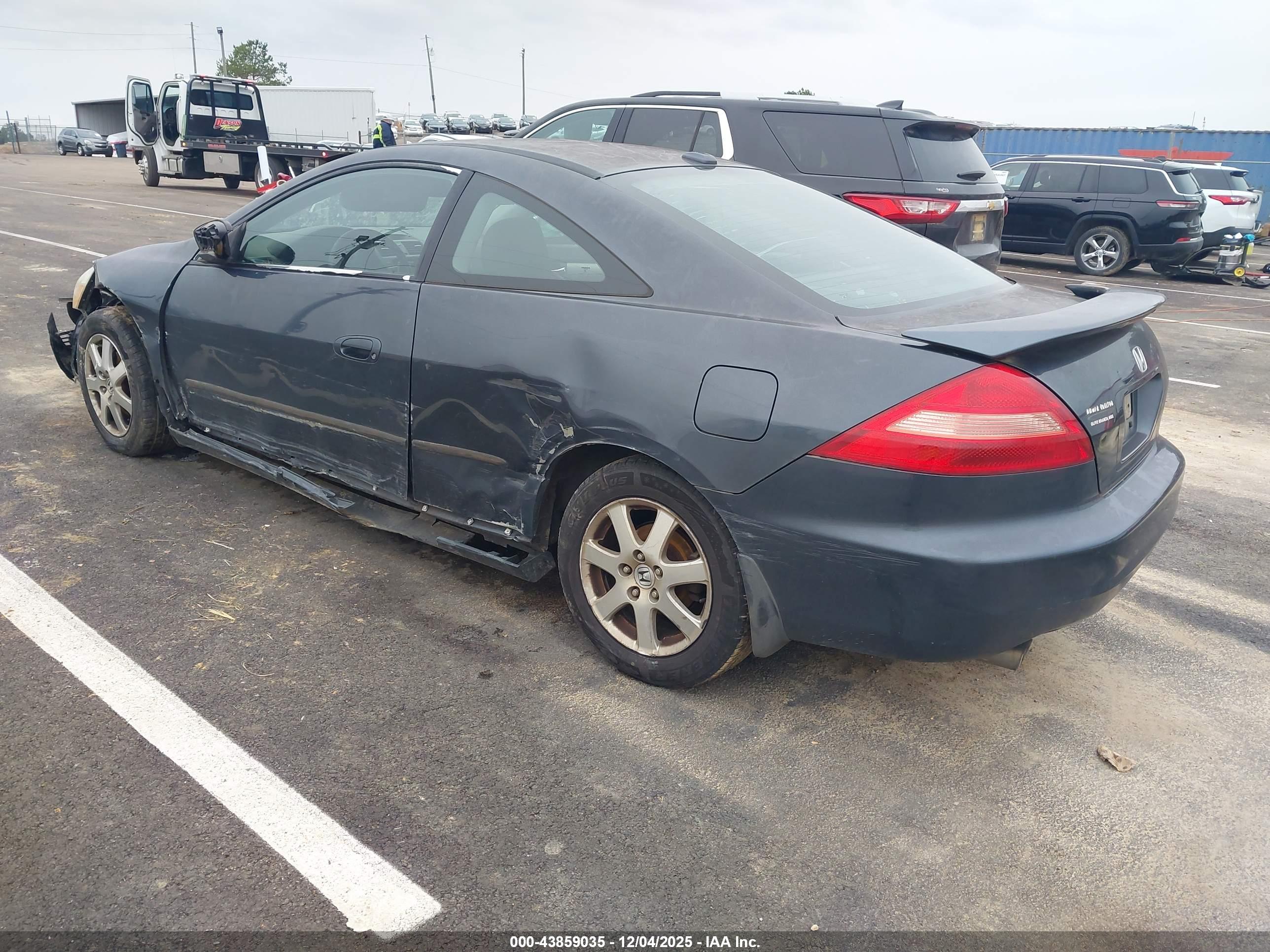 HONDA ACCORD image 3