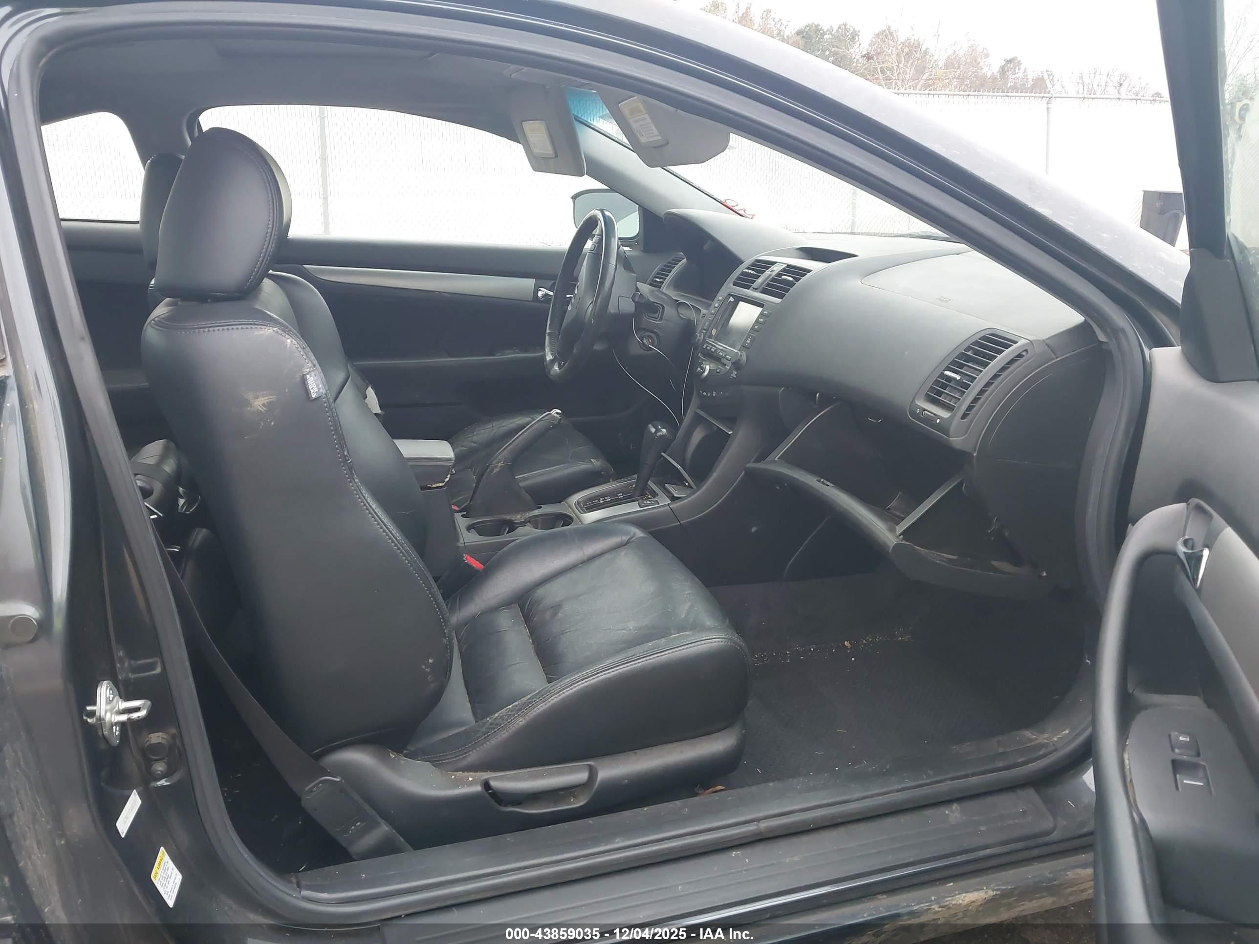 HONDA ACCORD image 5