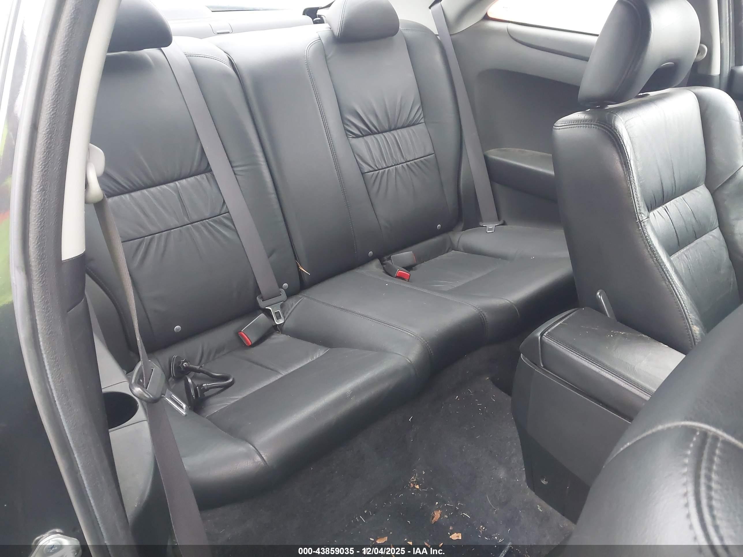 HONDA ACCORD image 8