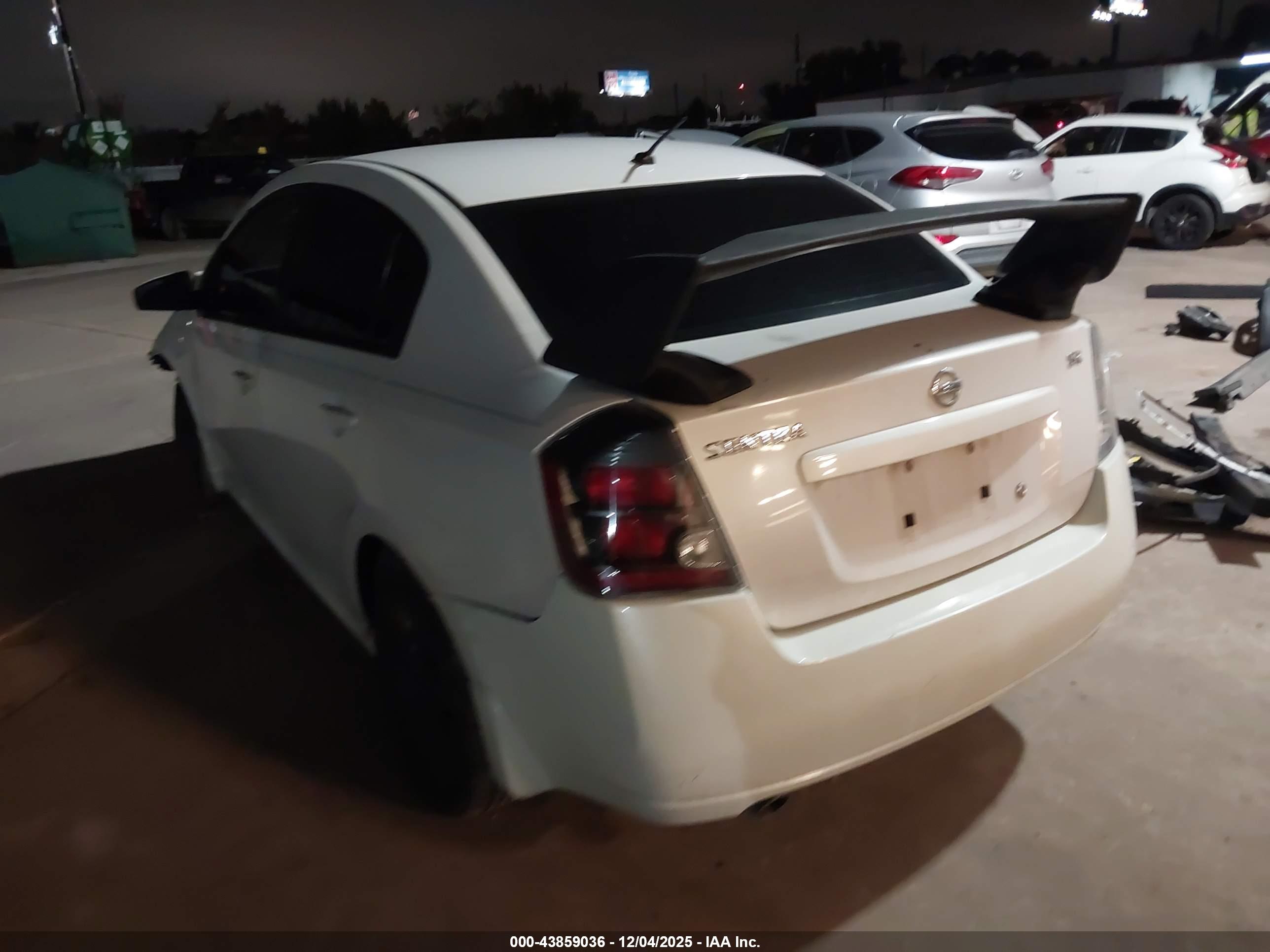 NISSAN SENTRA image 3