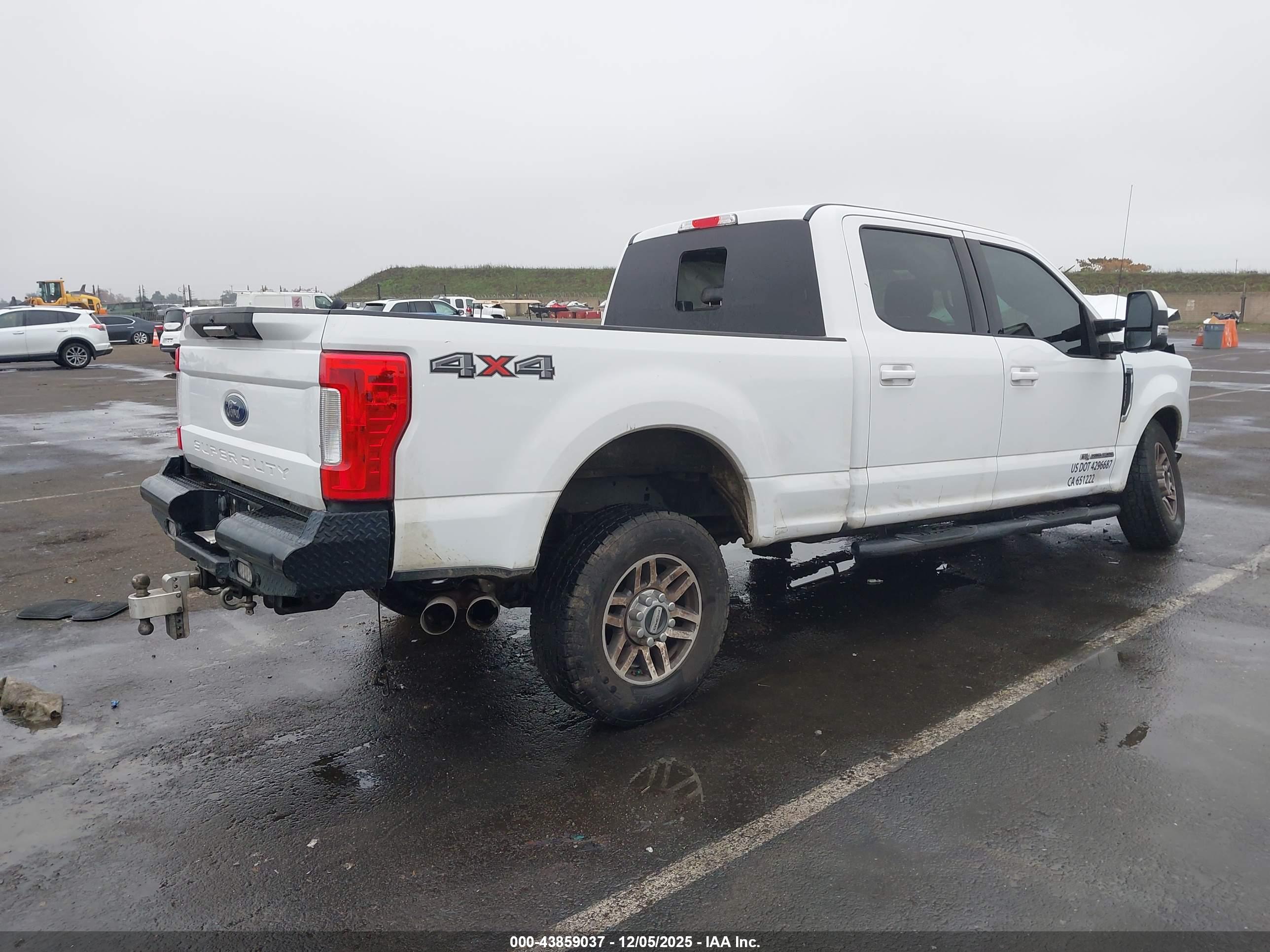 FORD F-250 image 4