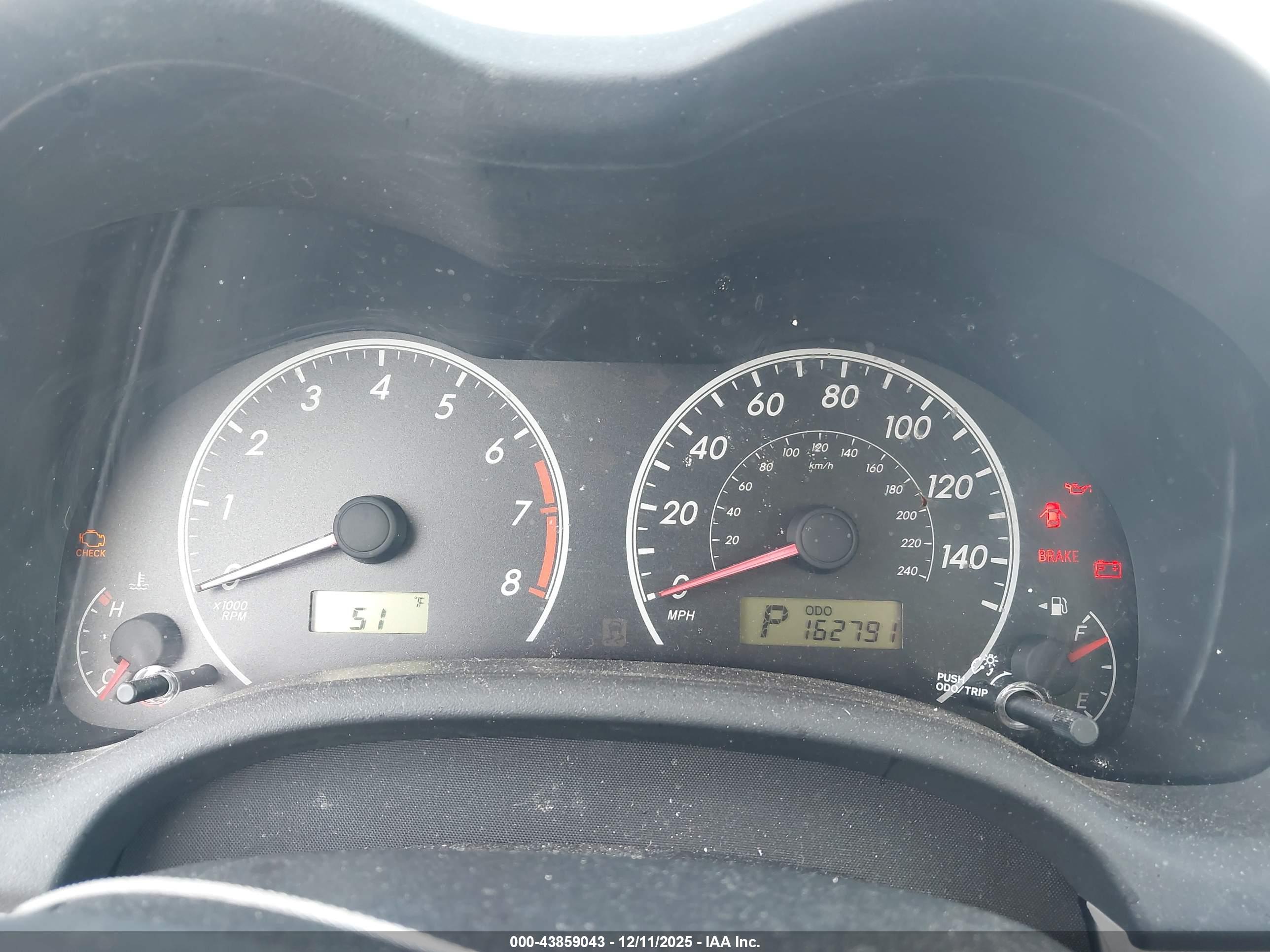 TOYOTA COROLLA image 7