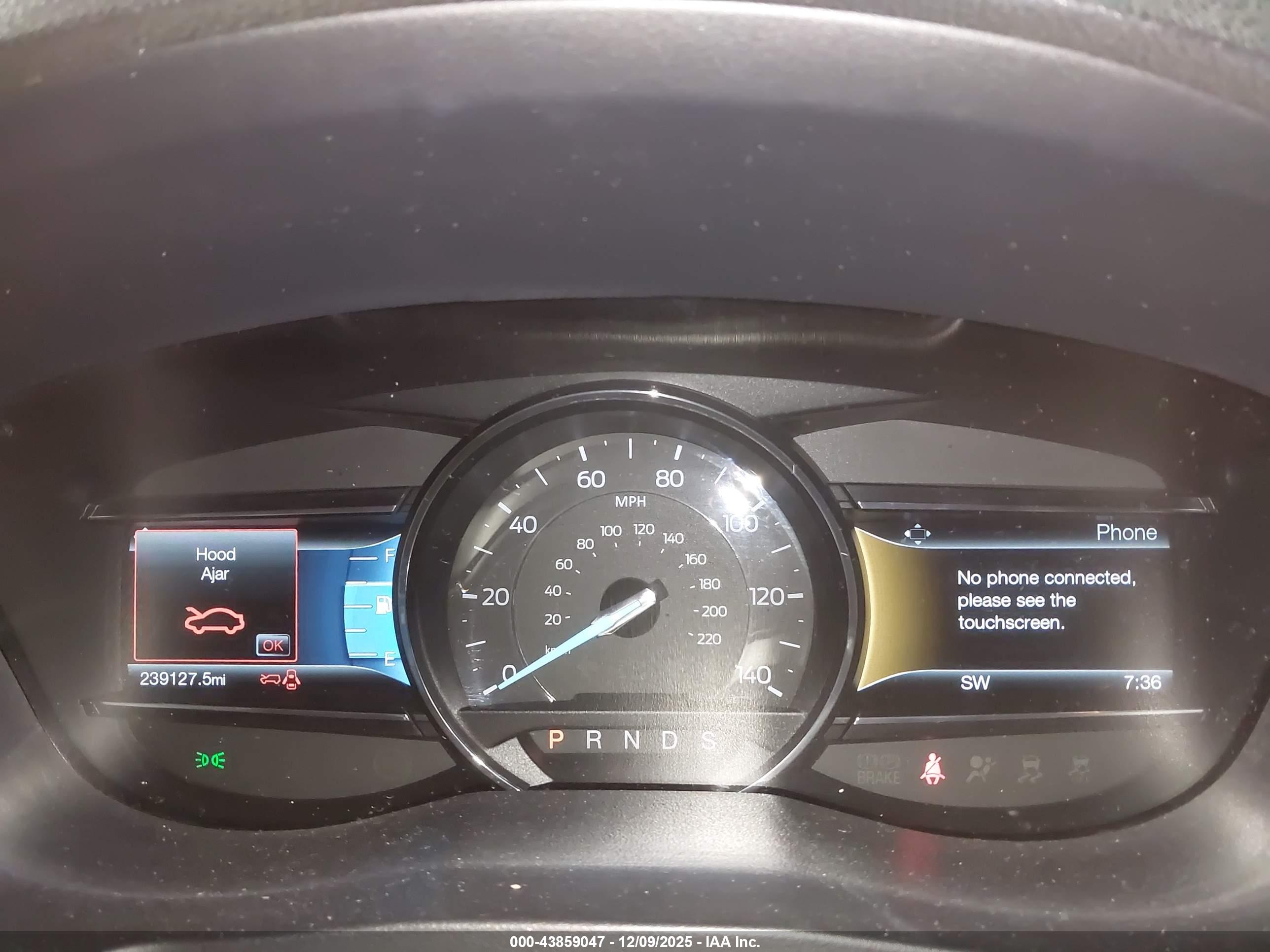 FORD EXPLORER image 7