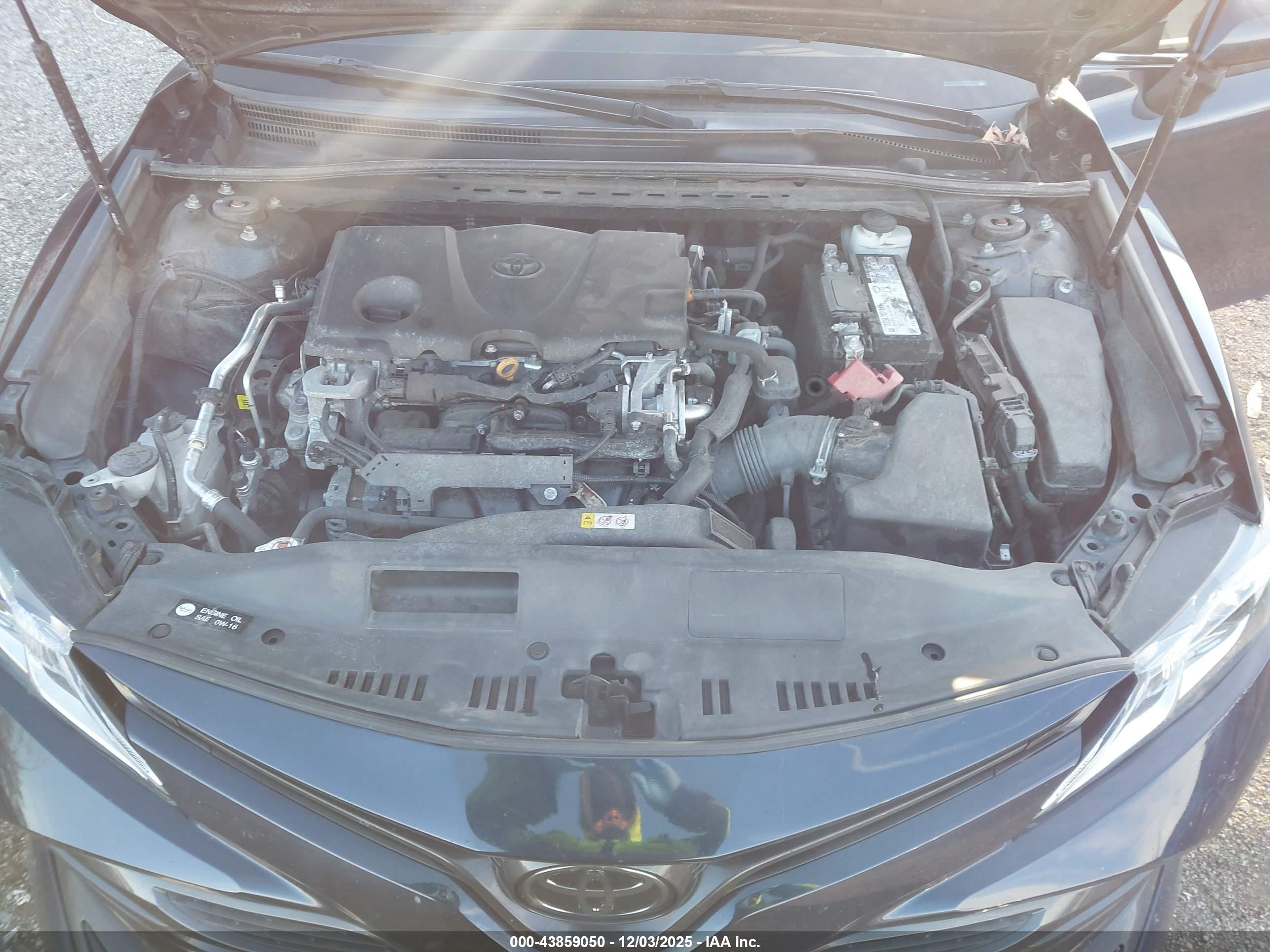 TOYOTA CAMRY image 10