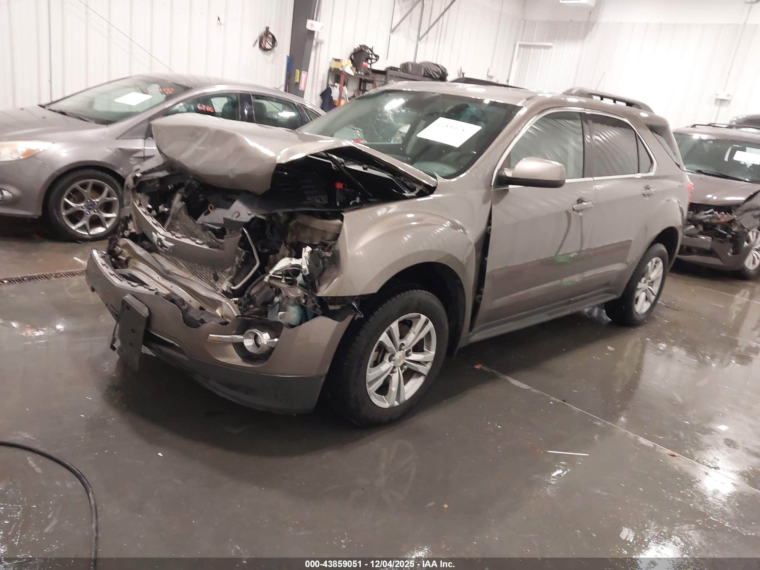 CHEVROLET EQUINOX image 2