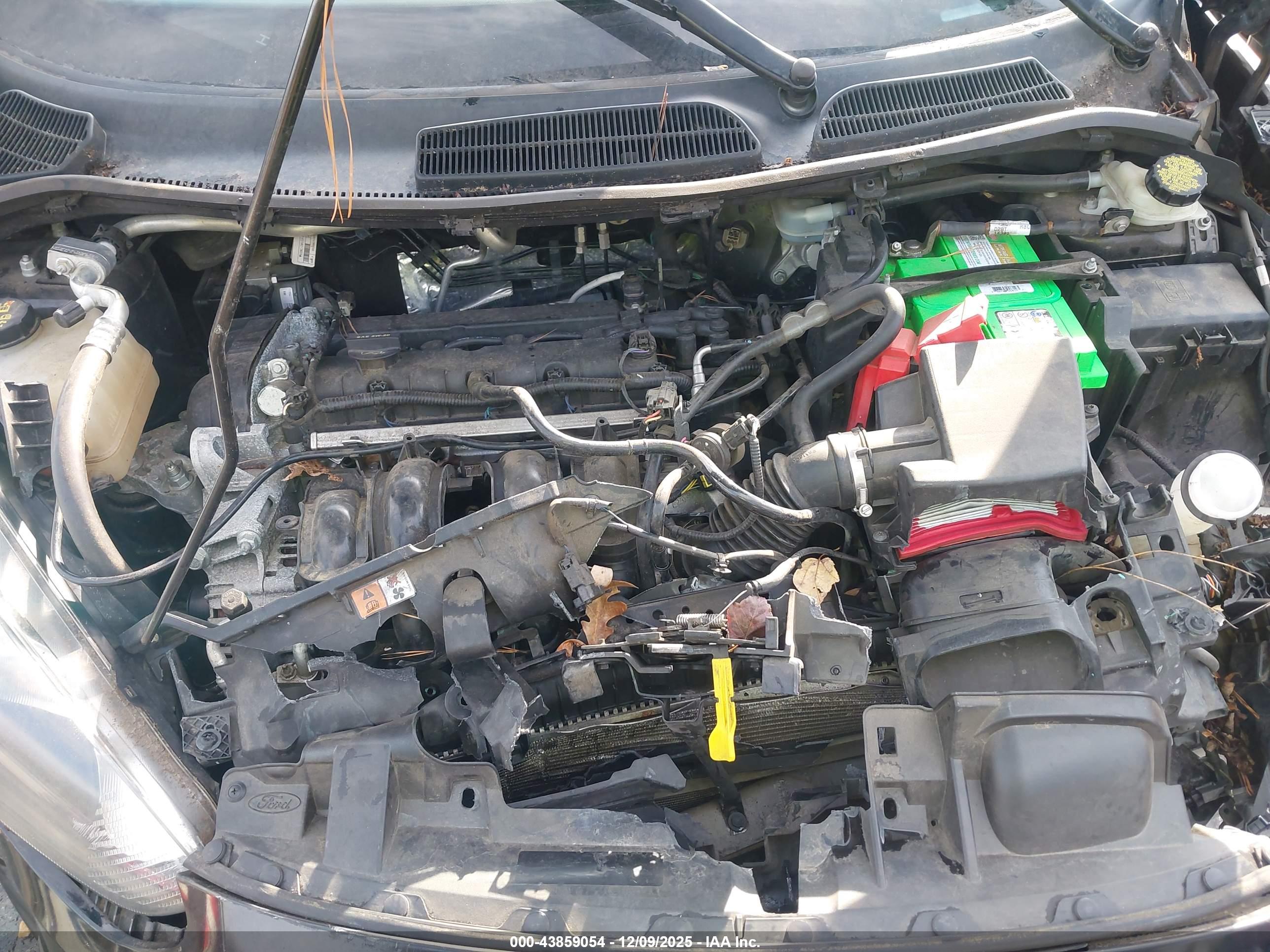 FORD FIESTA image 10