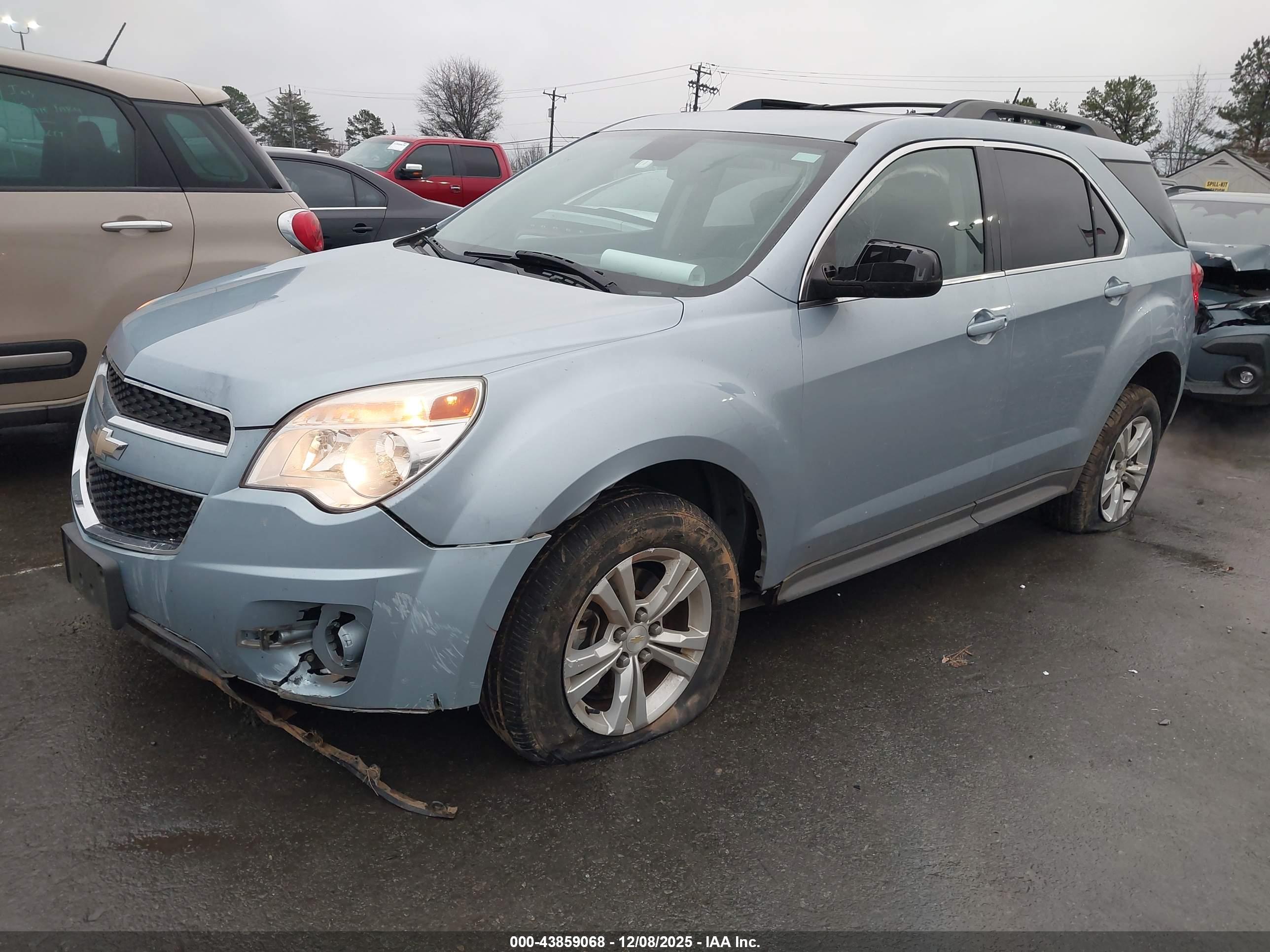 CHEVROLET EQUINOX image 2