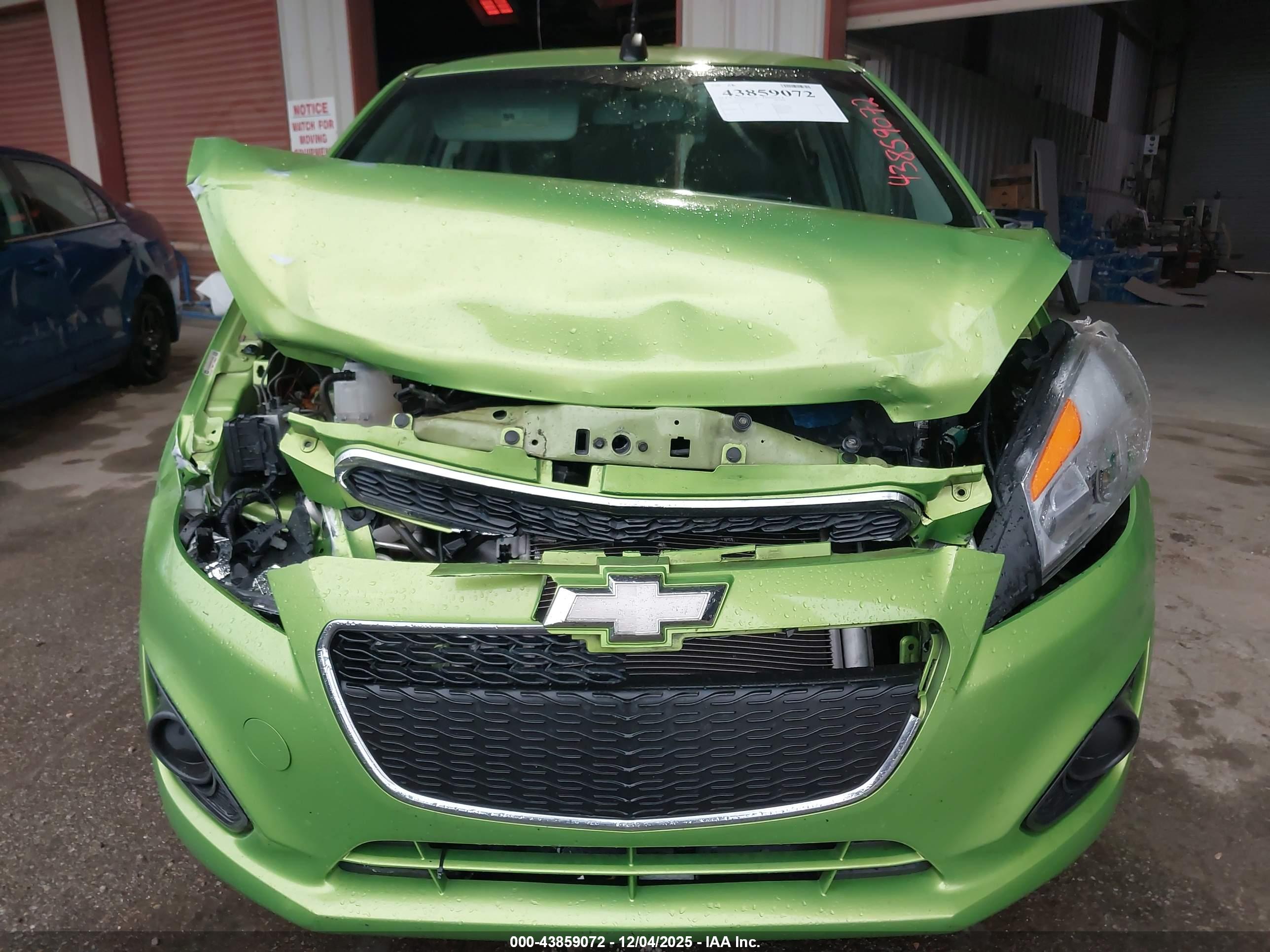 CHEVROLET SPARK image 6