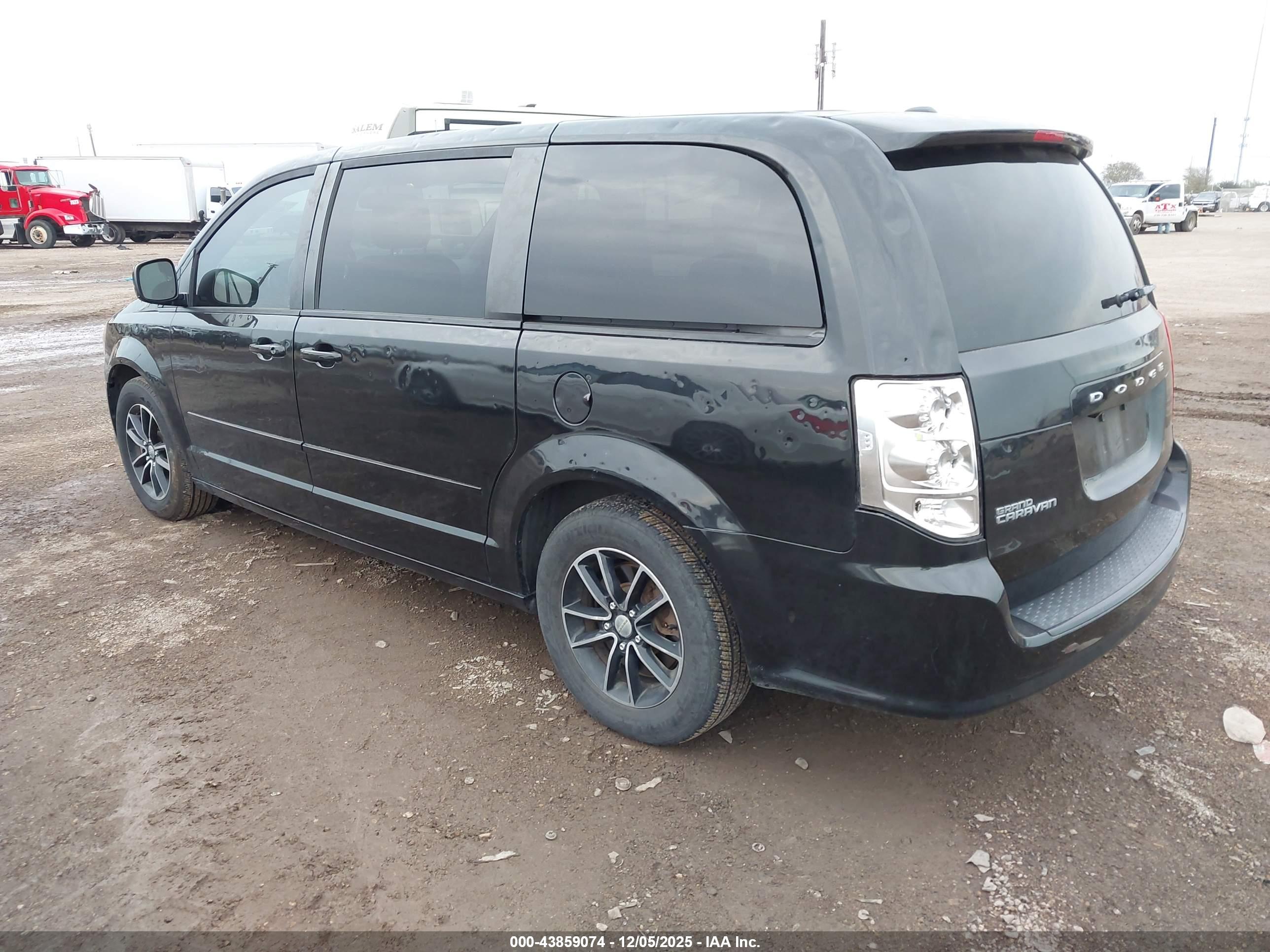 DODGE GRAND image 3