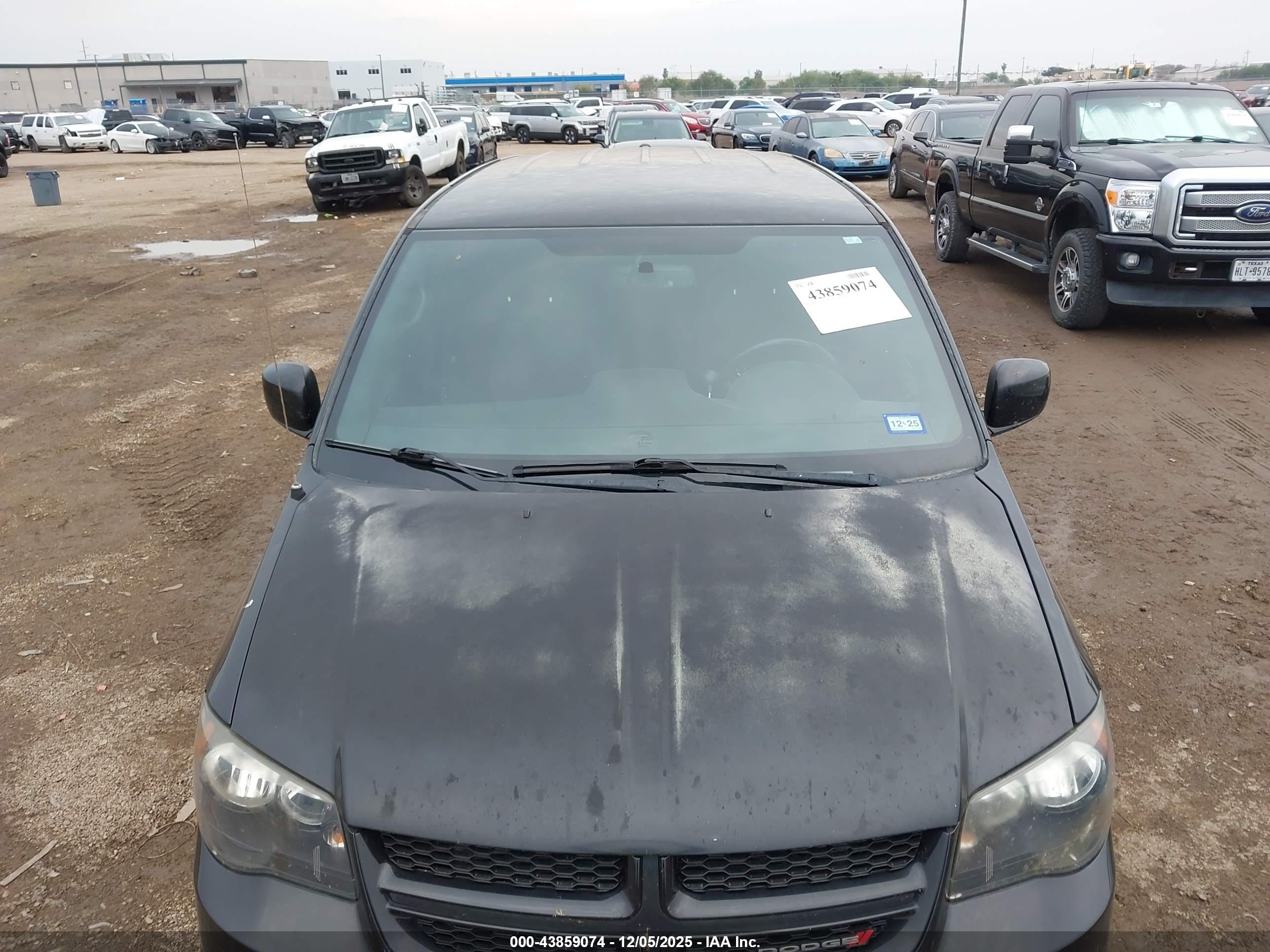 DODGE GRAND image 6