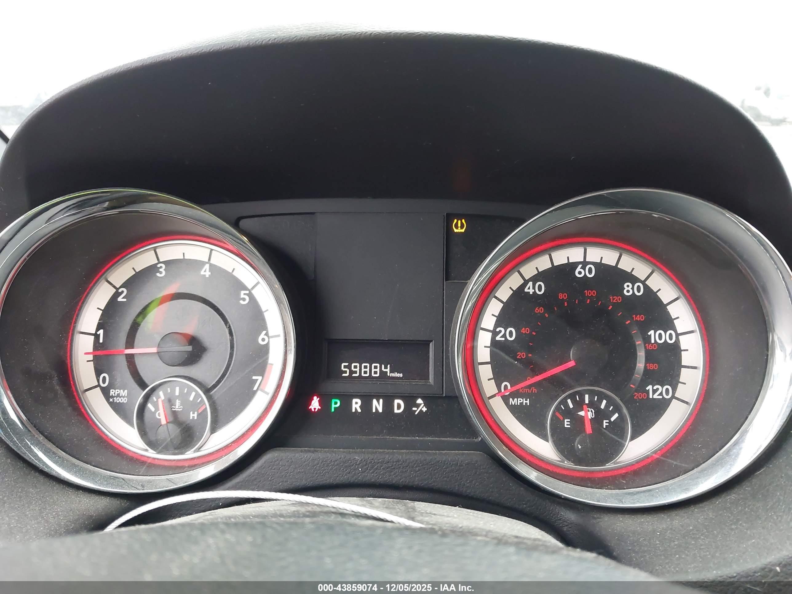 DODGE GRAND image 7