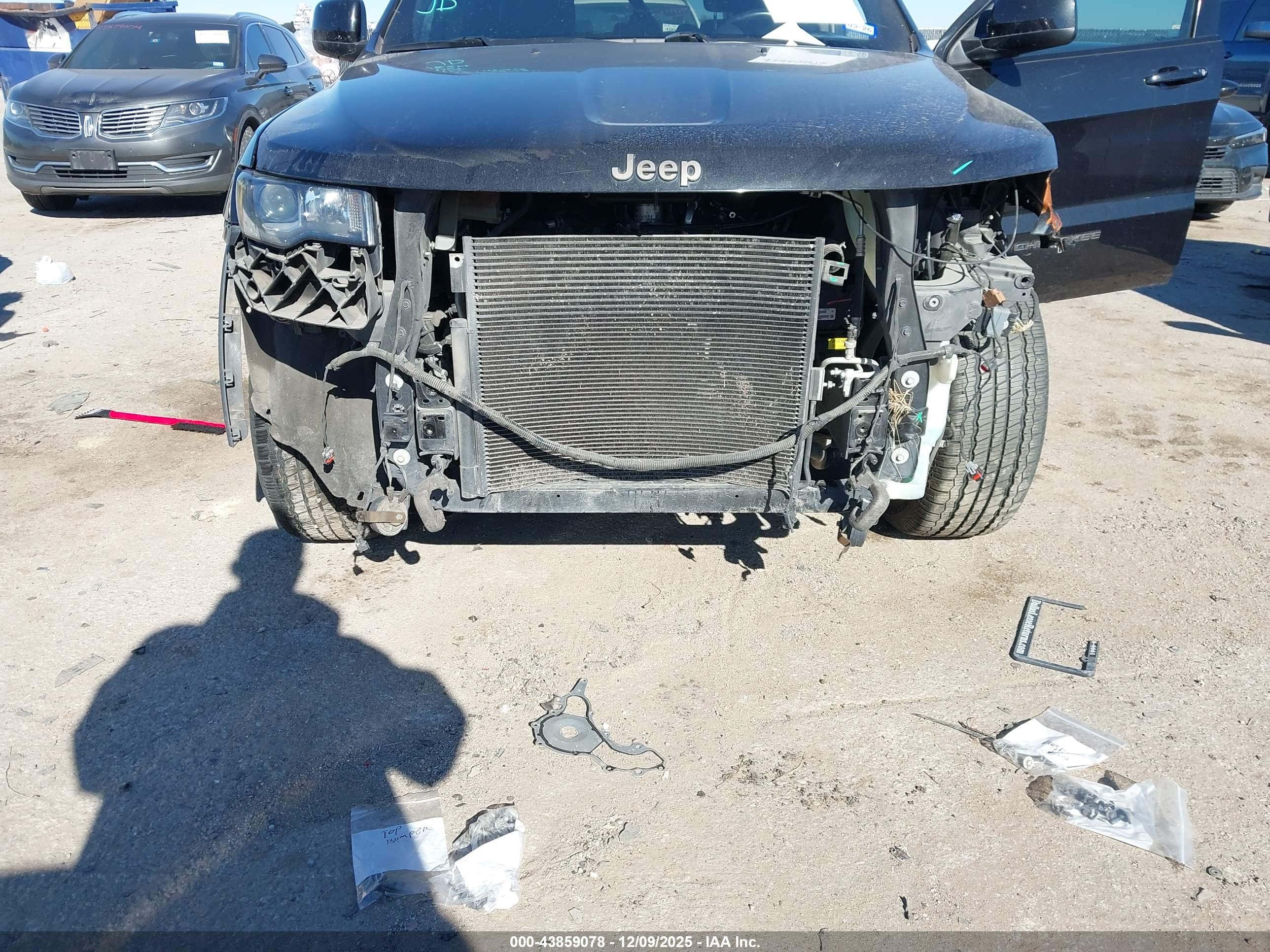 JEEP GRAND image 6