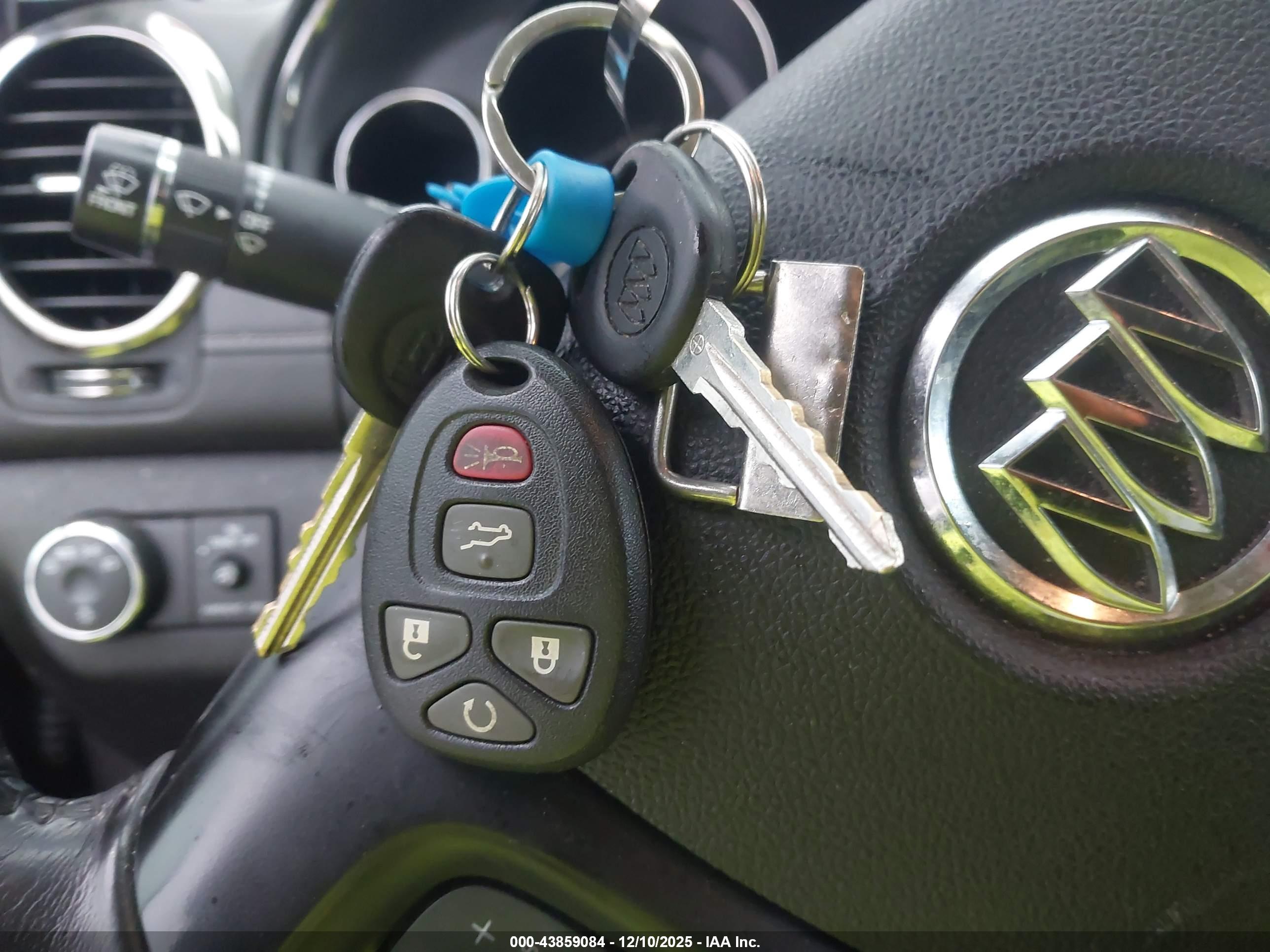 BUICK ENCLAVE image 11