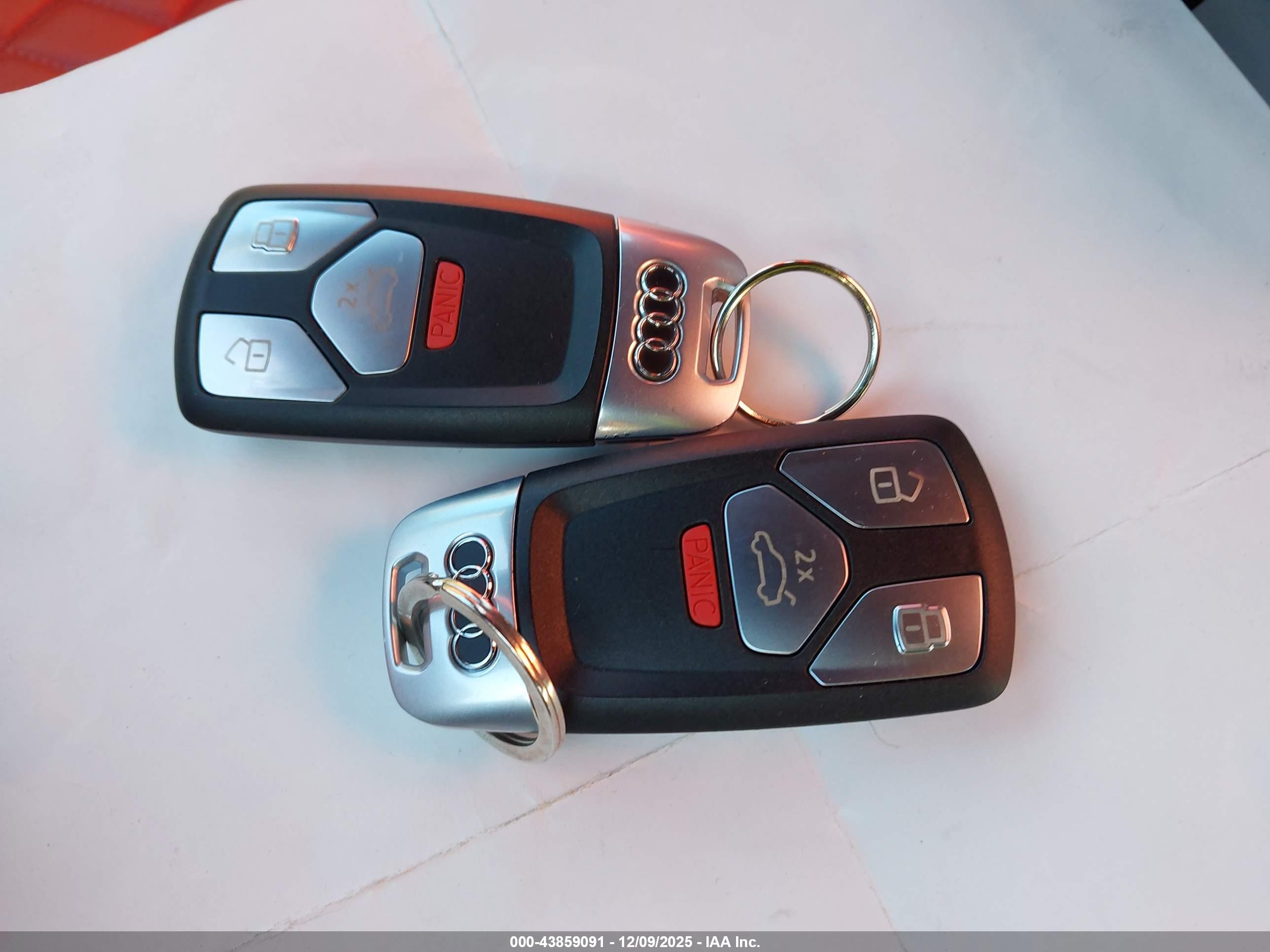 AUDI S4 image 11