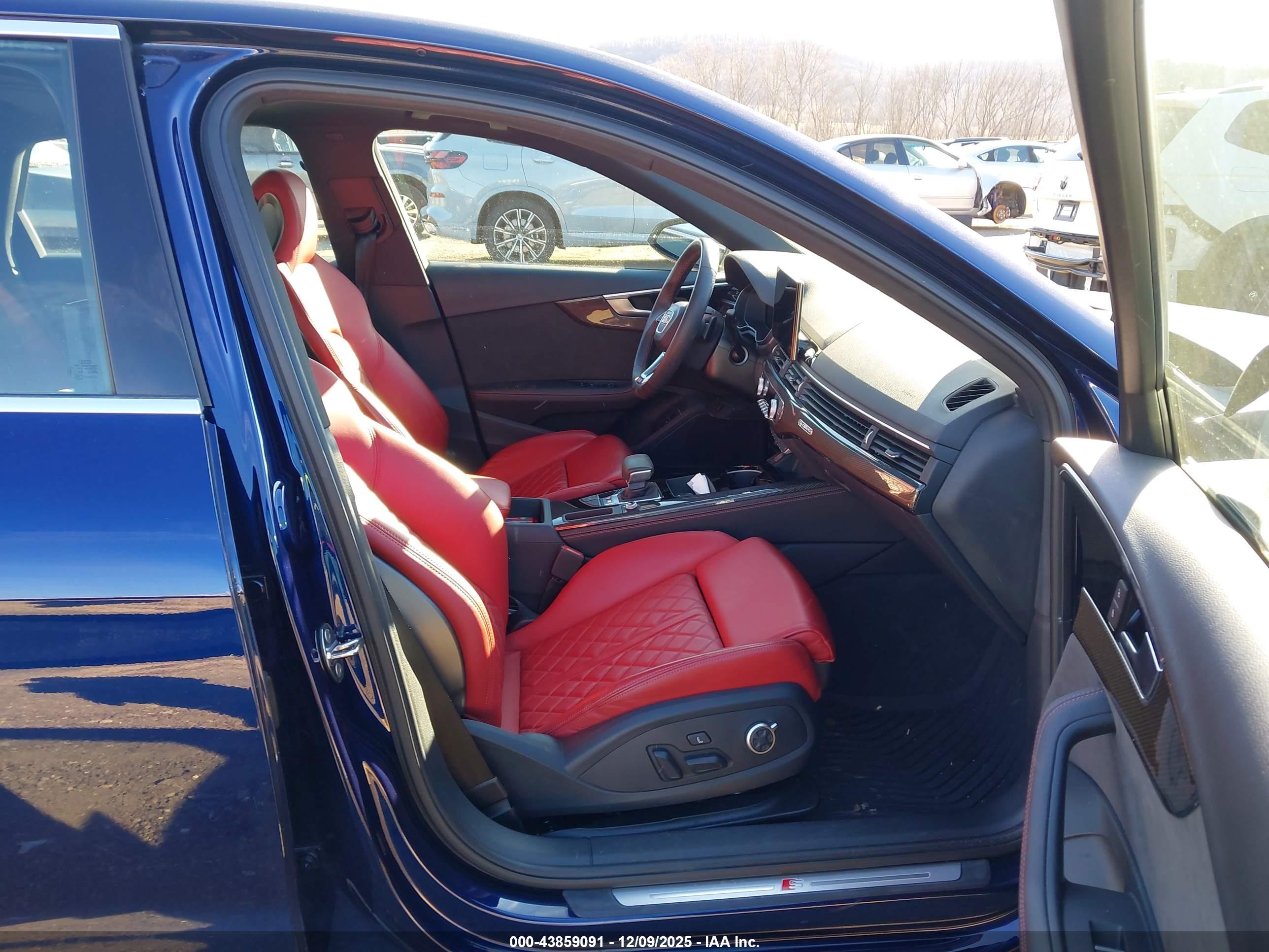 AUDI S4 image 5