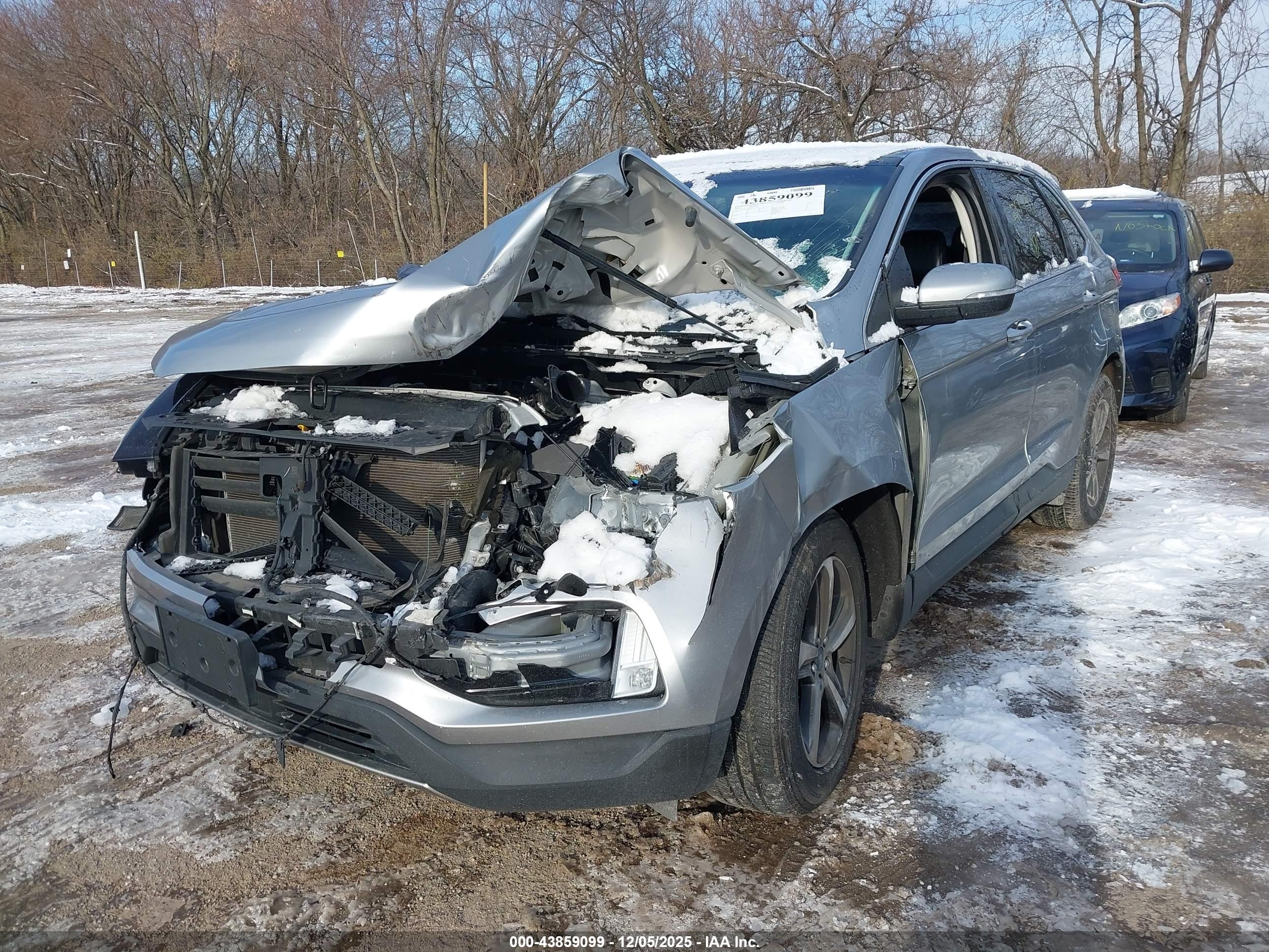 FORD EDGE image 6