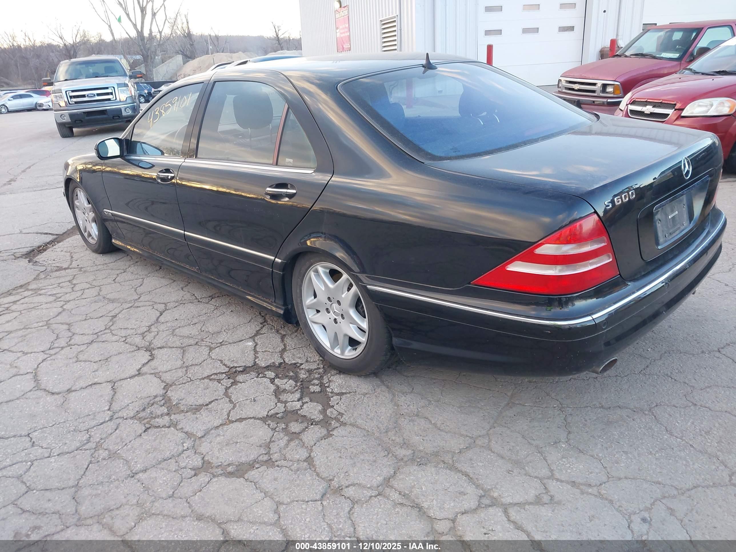 MERCEDES-BENZ S image 3