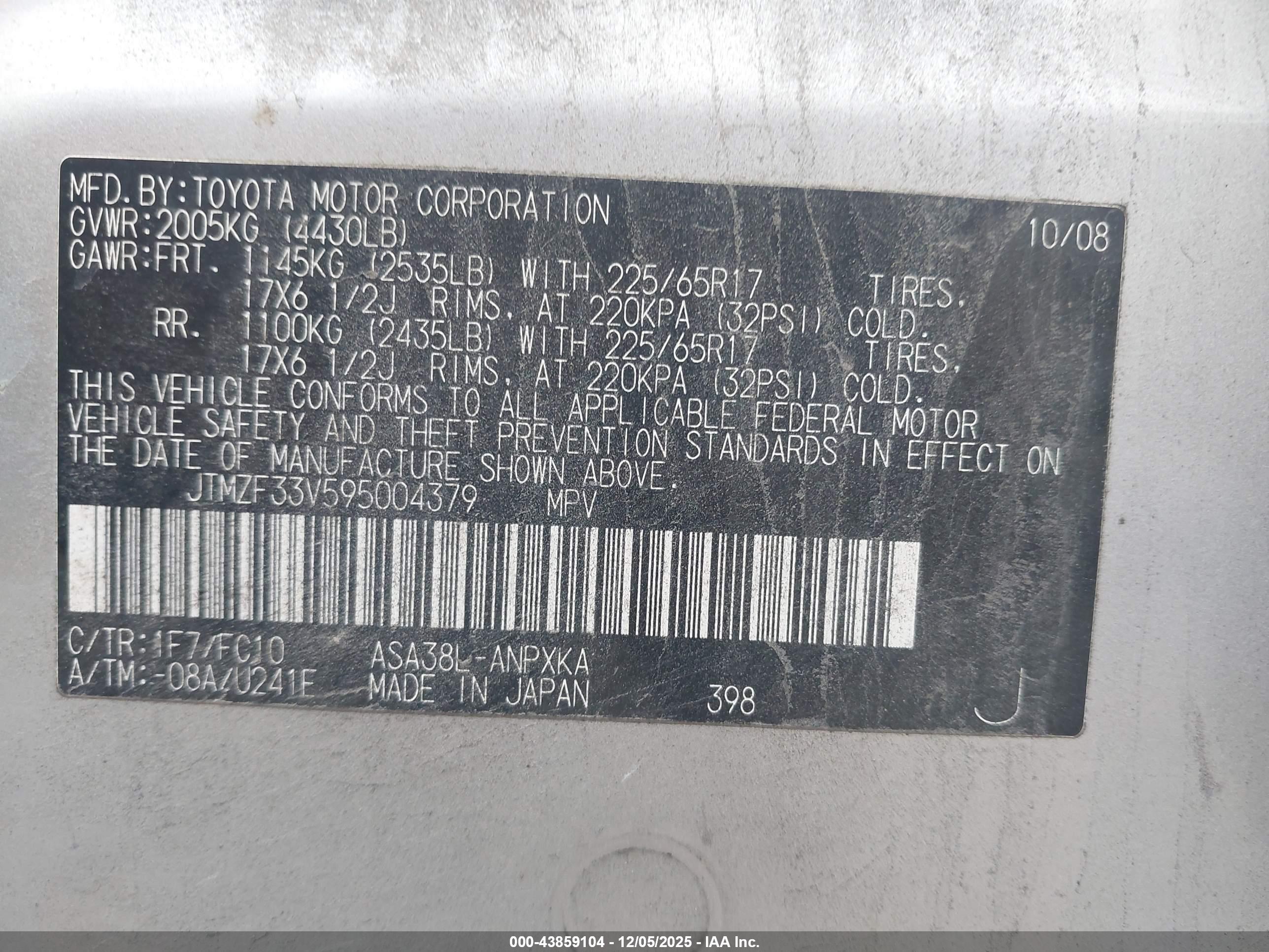 TOYOTA RAV4 image 9