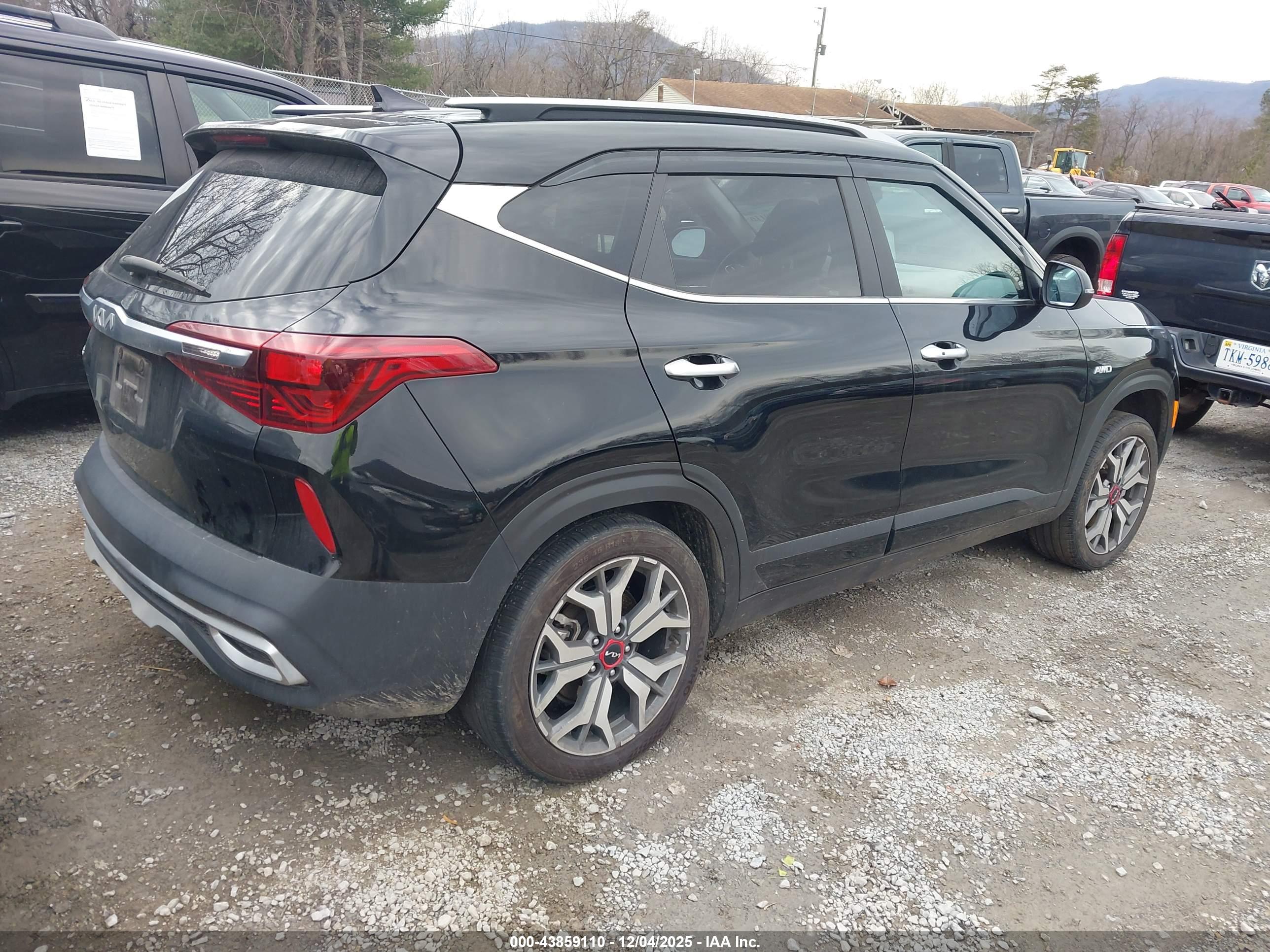 KIA SELTOS image 4