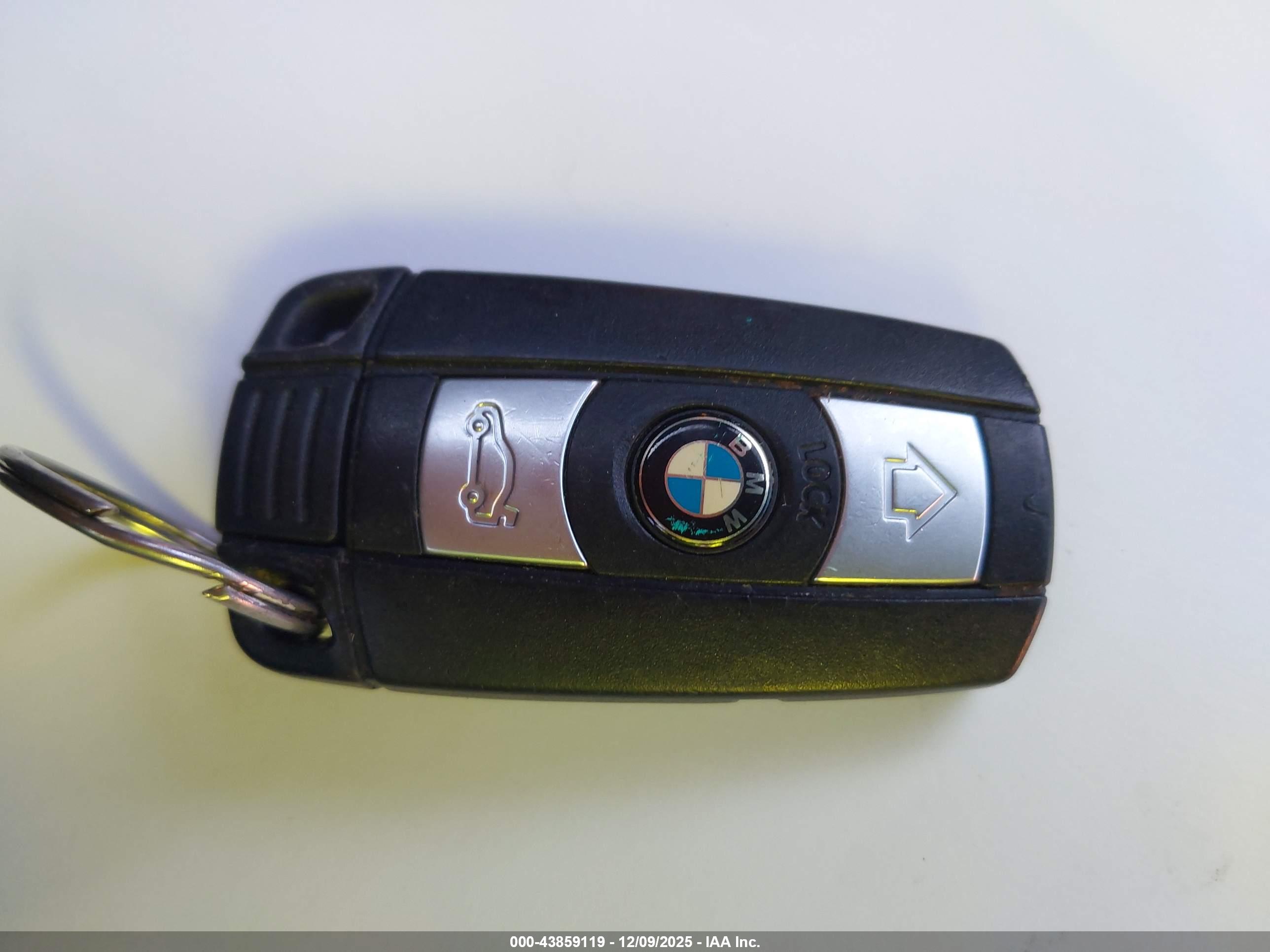 BMW 335I image 11