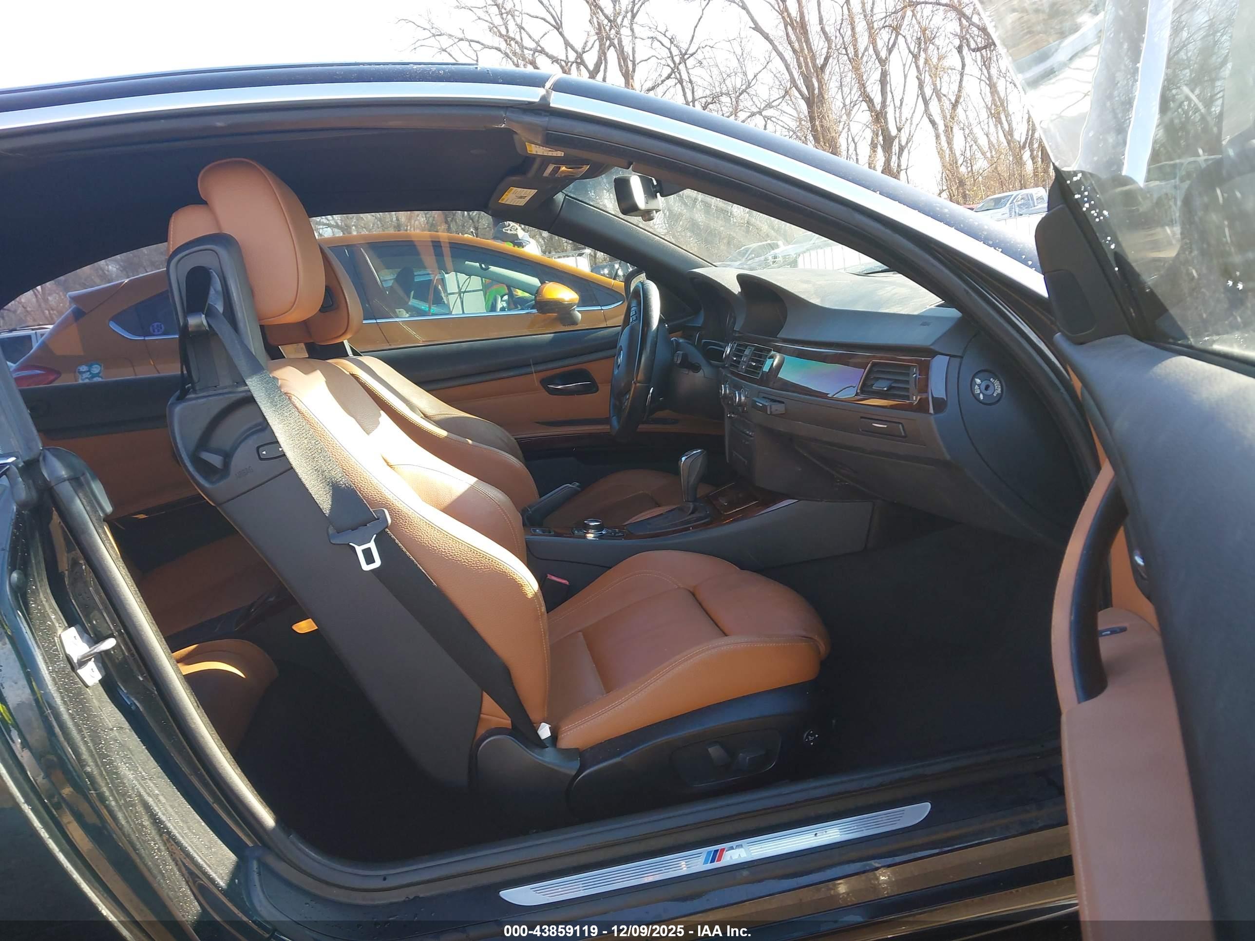 BMW 335I image 5