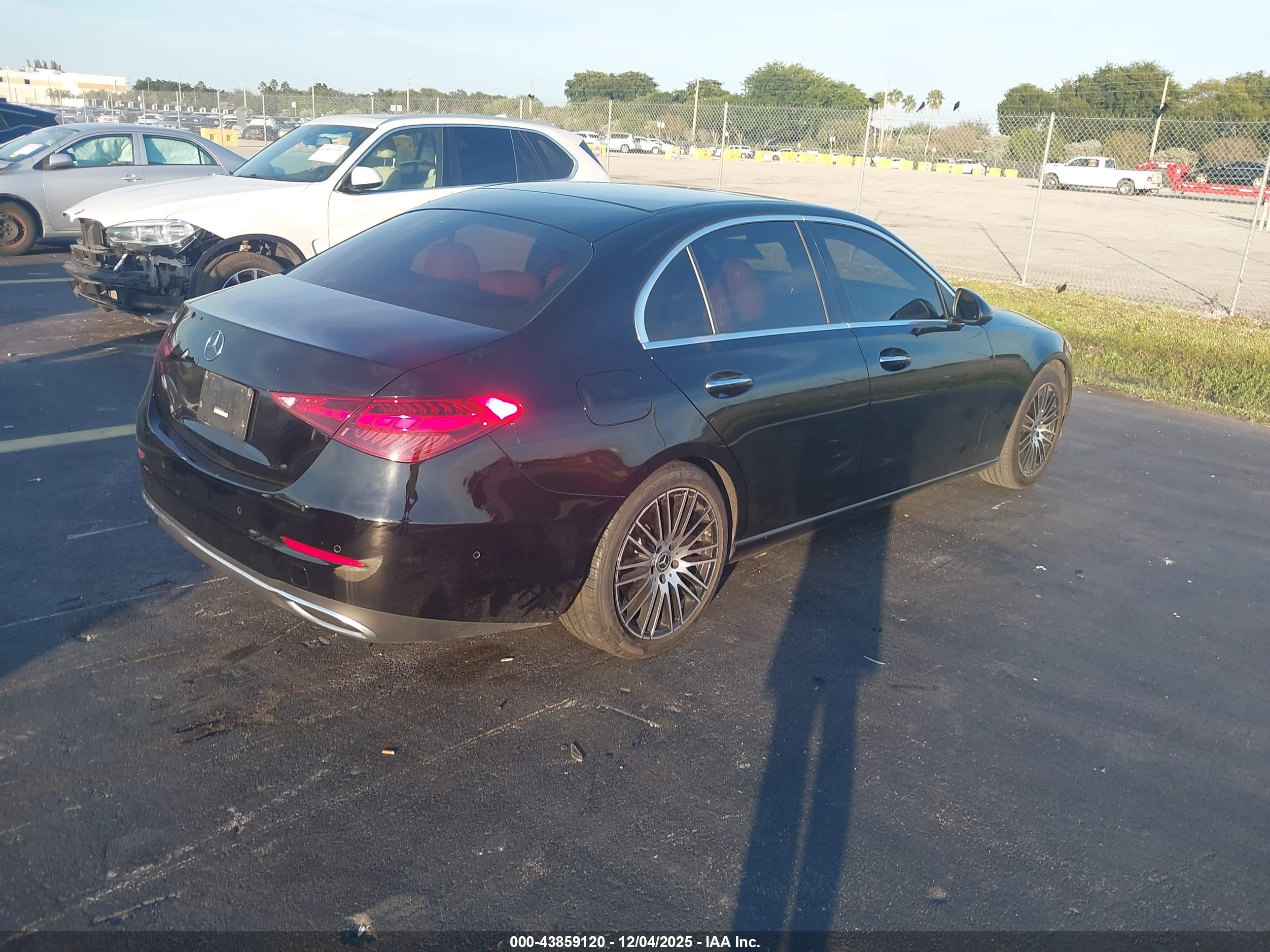 MERCEDES-BENZ C image 4