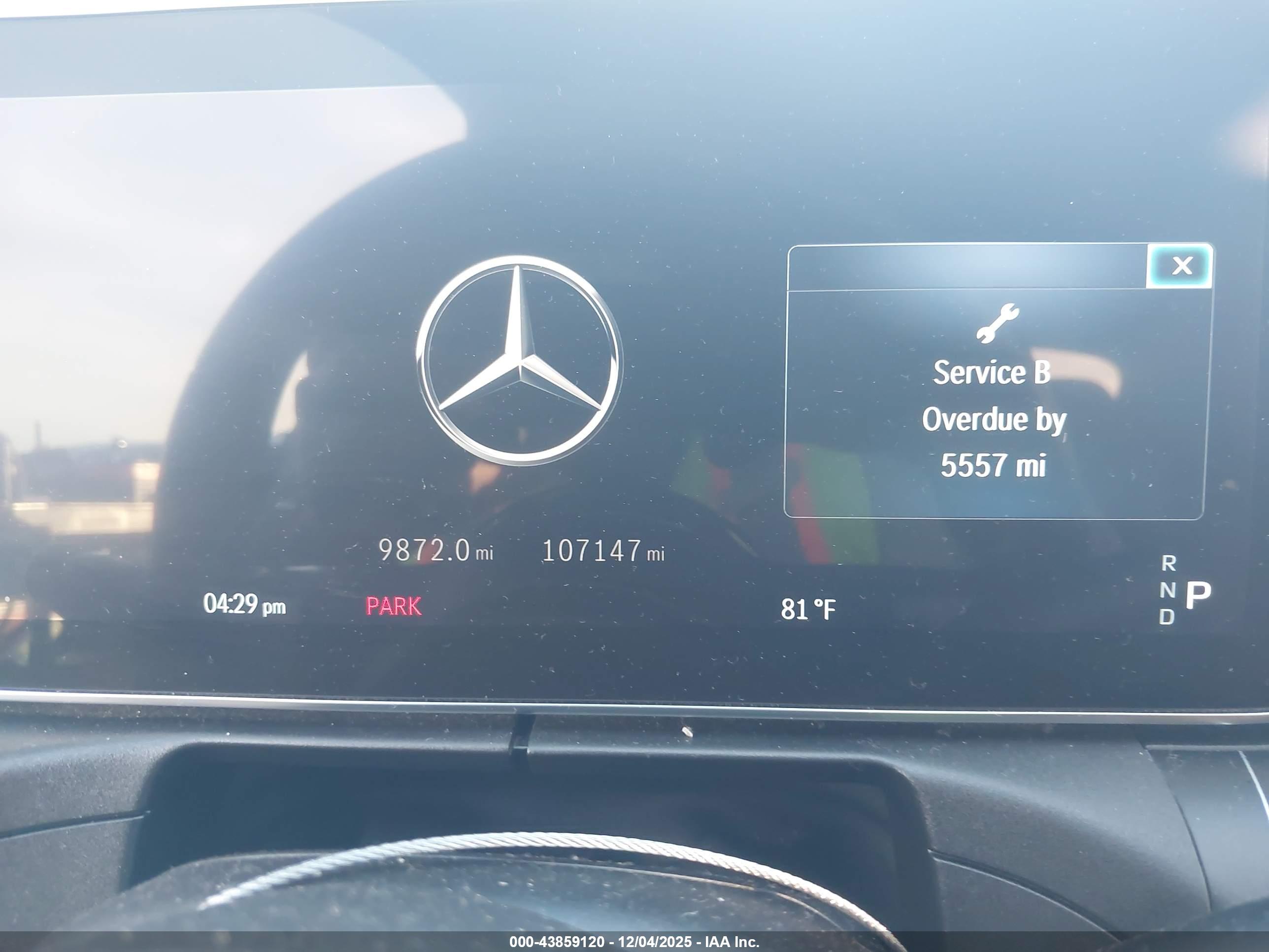 MERCEDES-BENZ C image 7