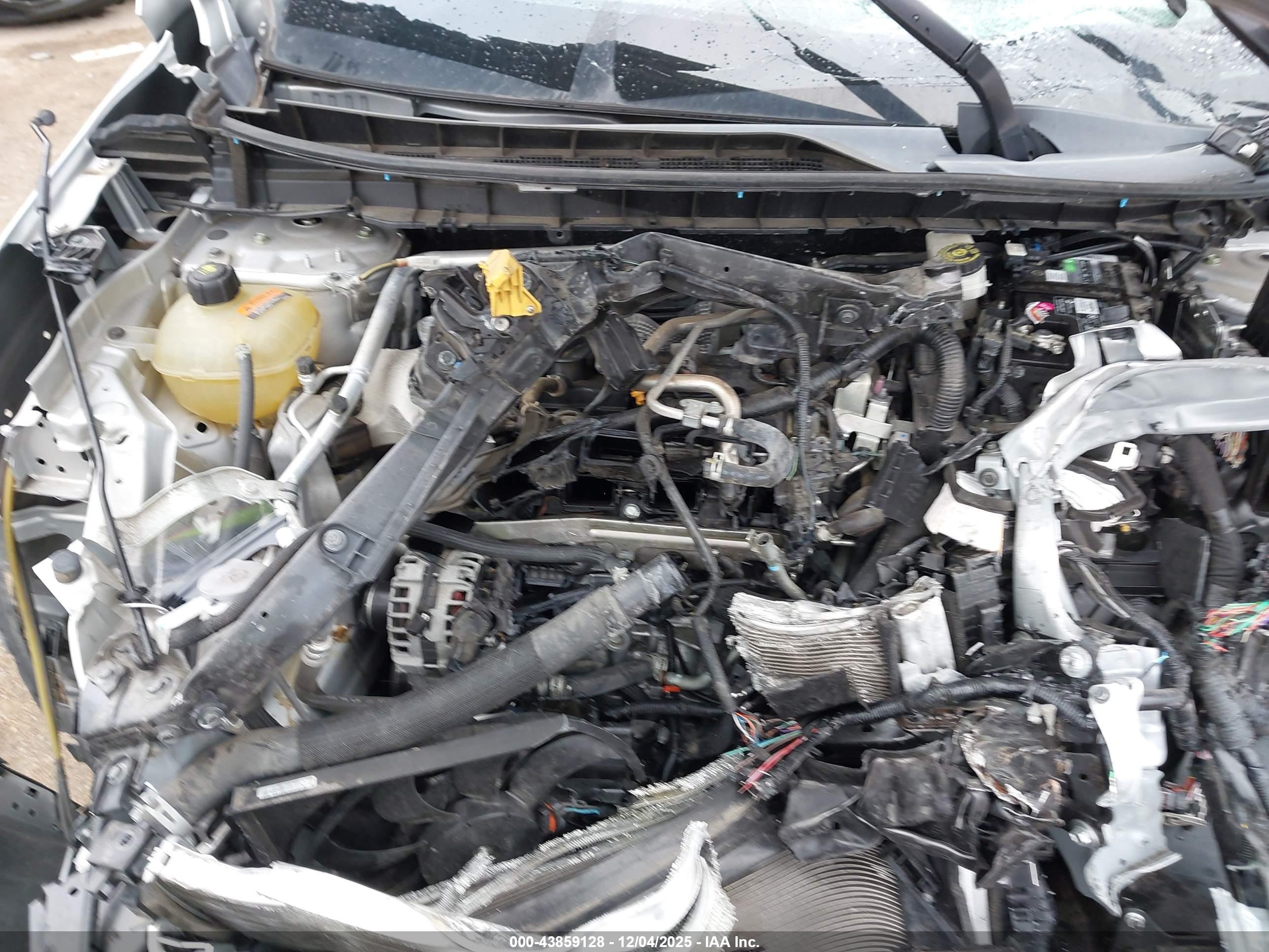 NISSAN ROGUE image 10