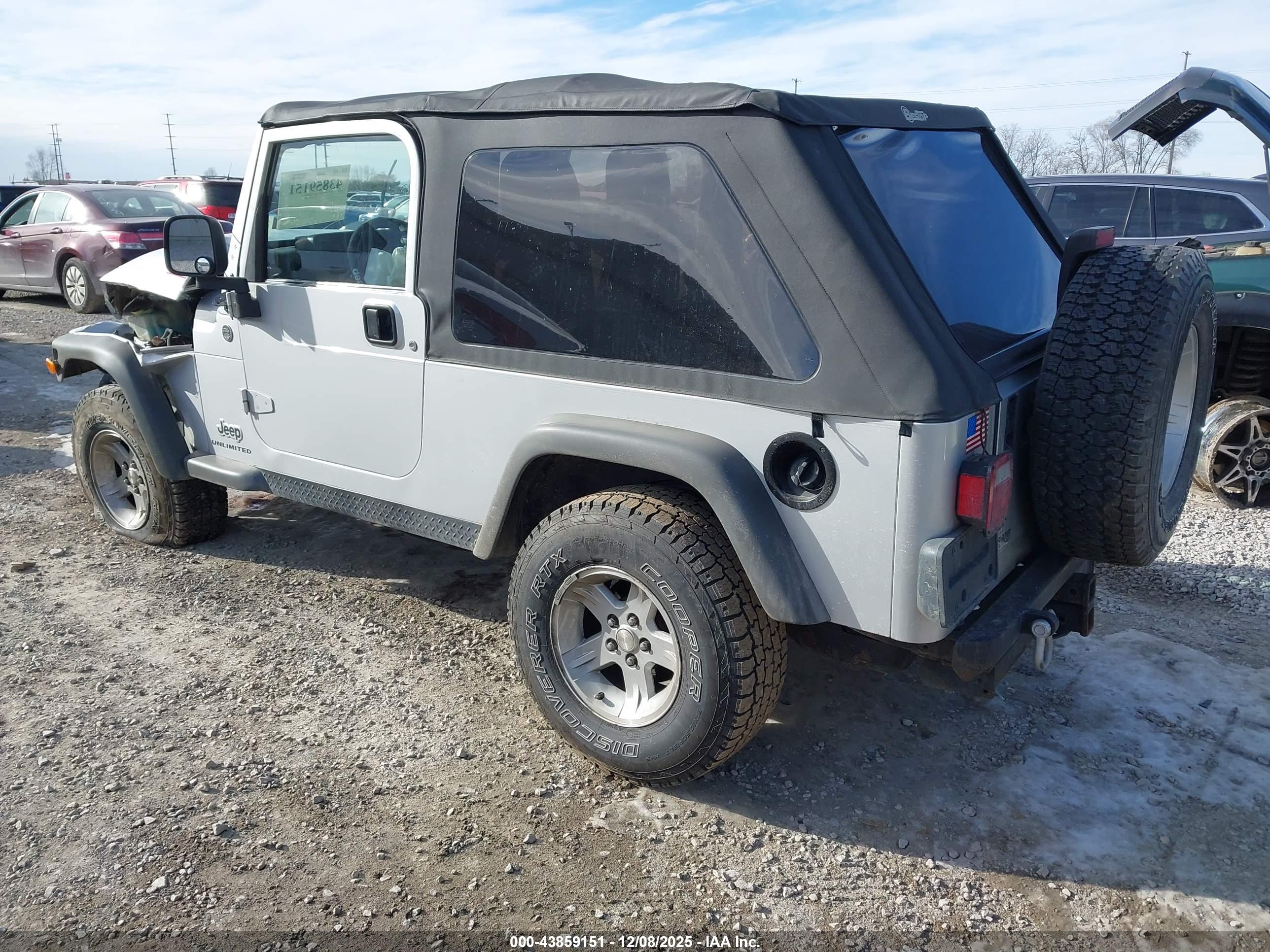 JEEP WRANGLER image 3