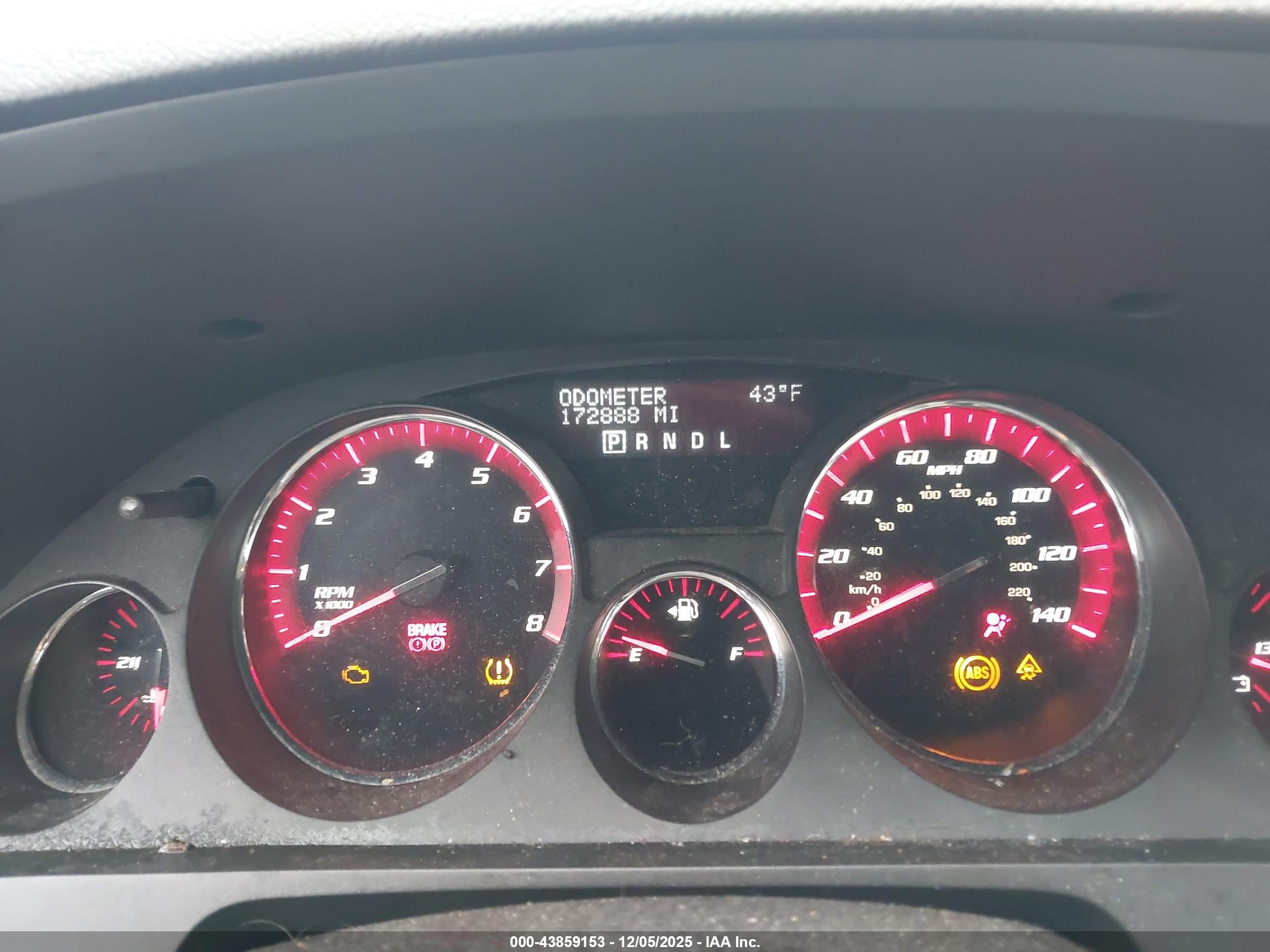 GMC ACADIA image 7