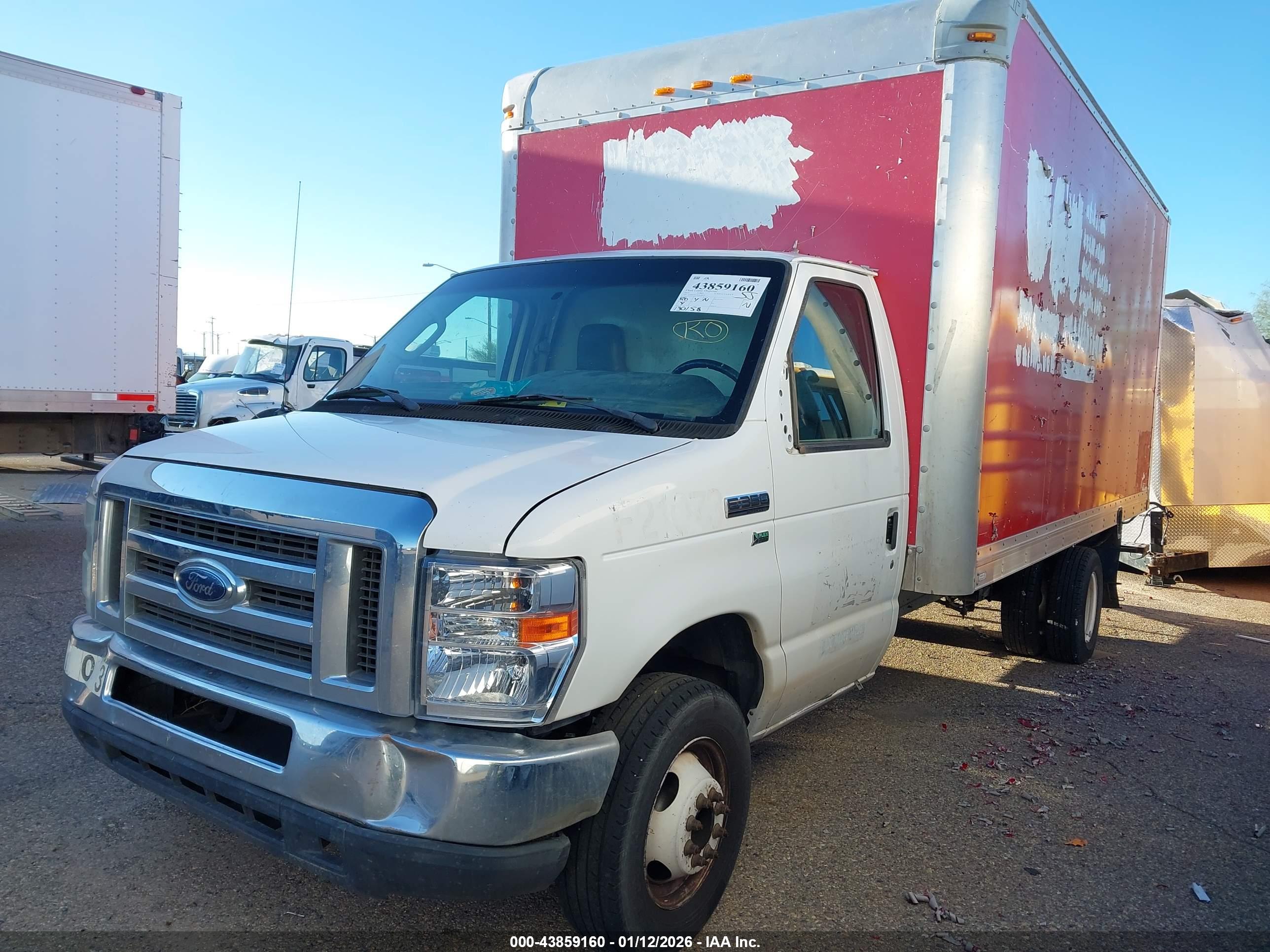 FORD E-350 image 2