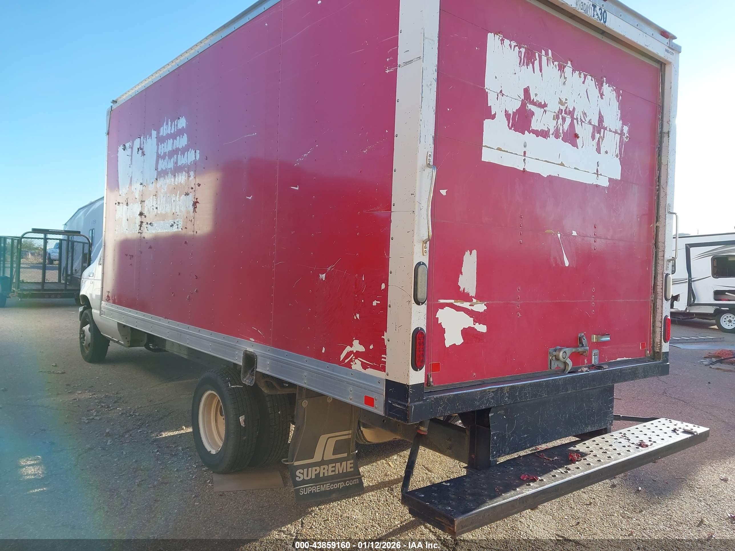 FORD E-350 image 3