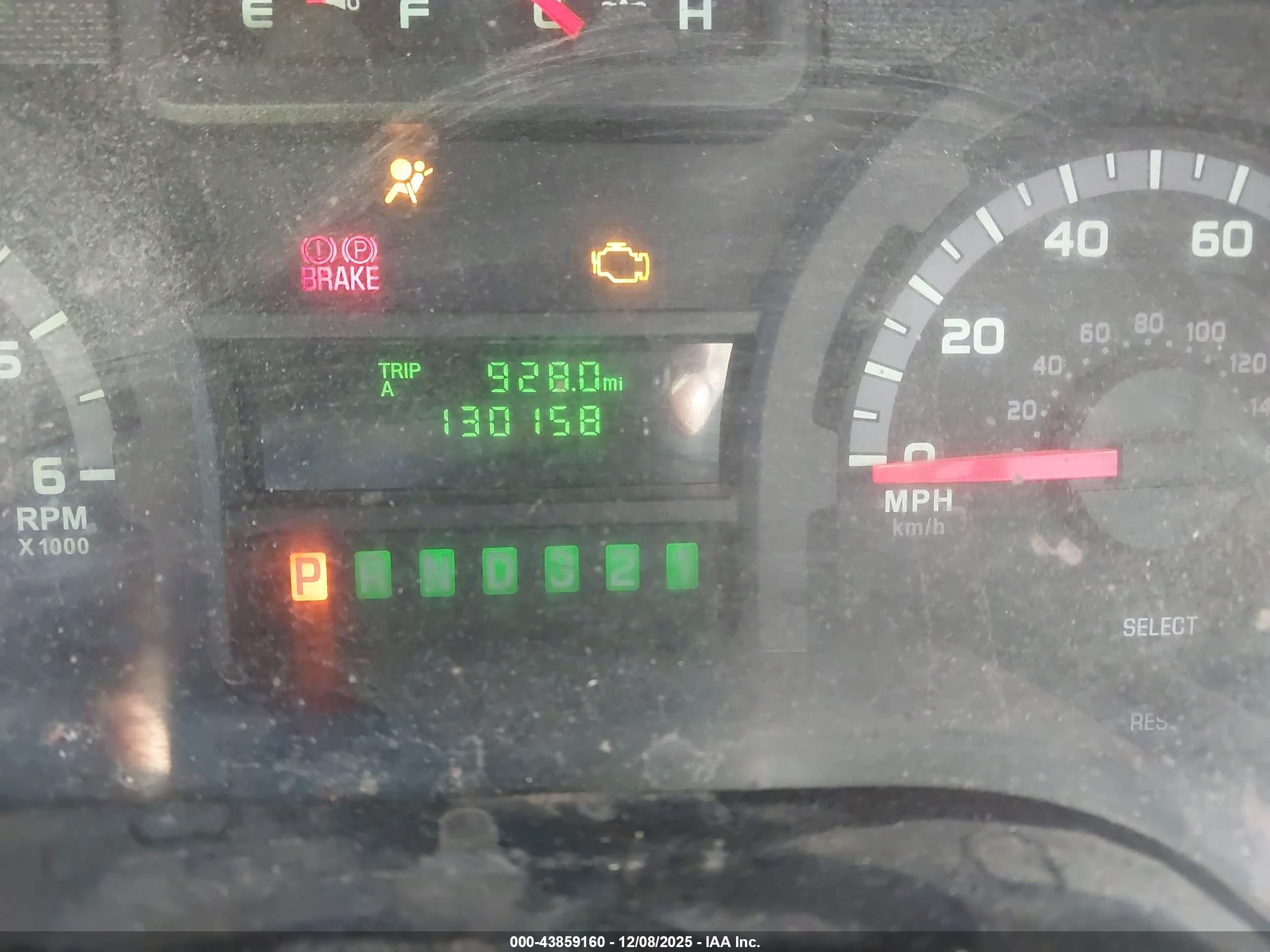 FORD E-350 image 6