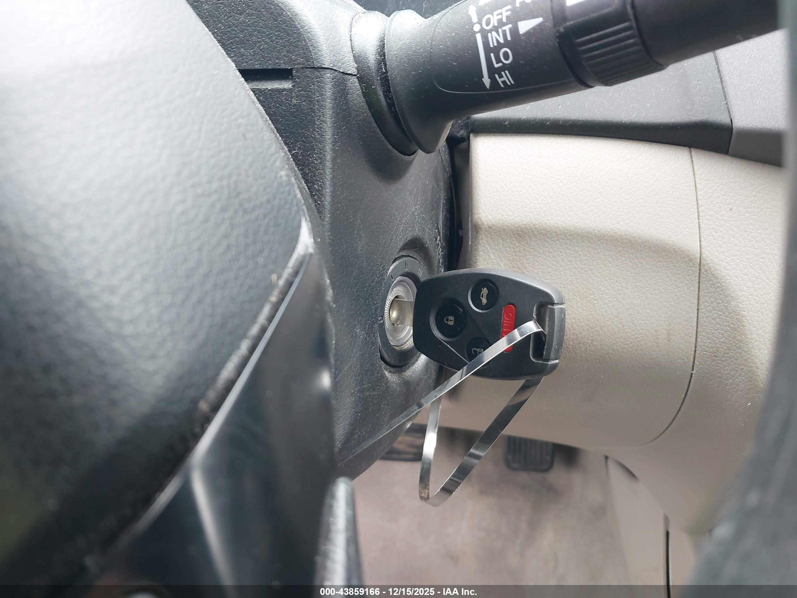 HONDA CIVIC image 11