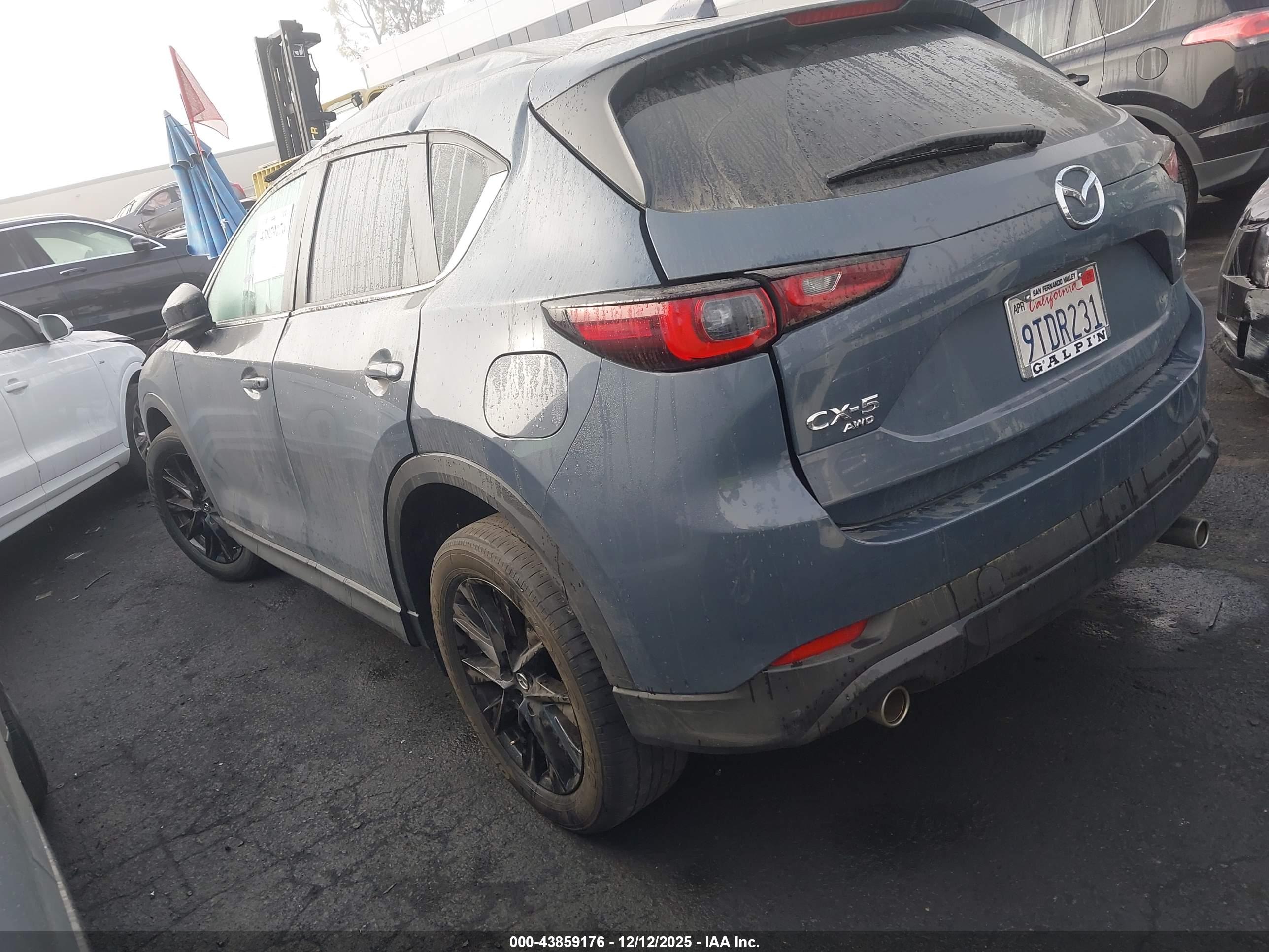 MAZDA CX-5 image 3