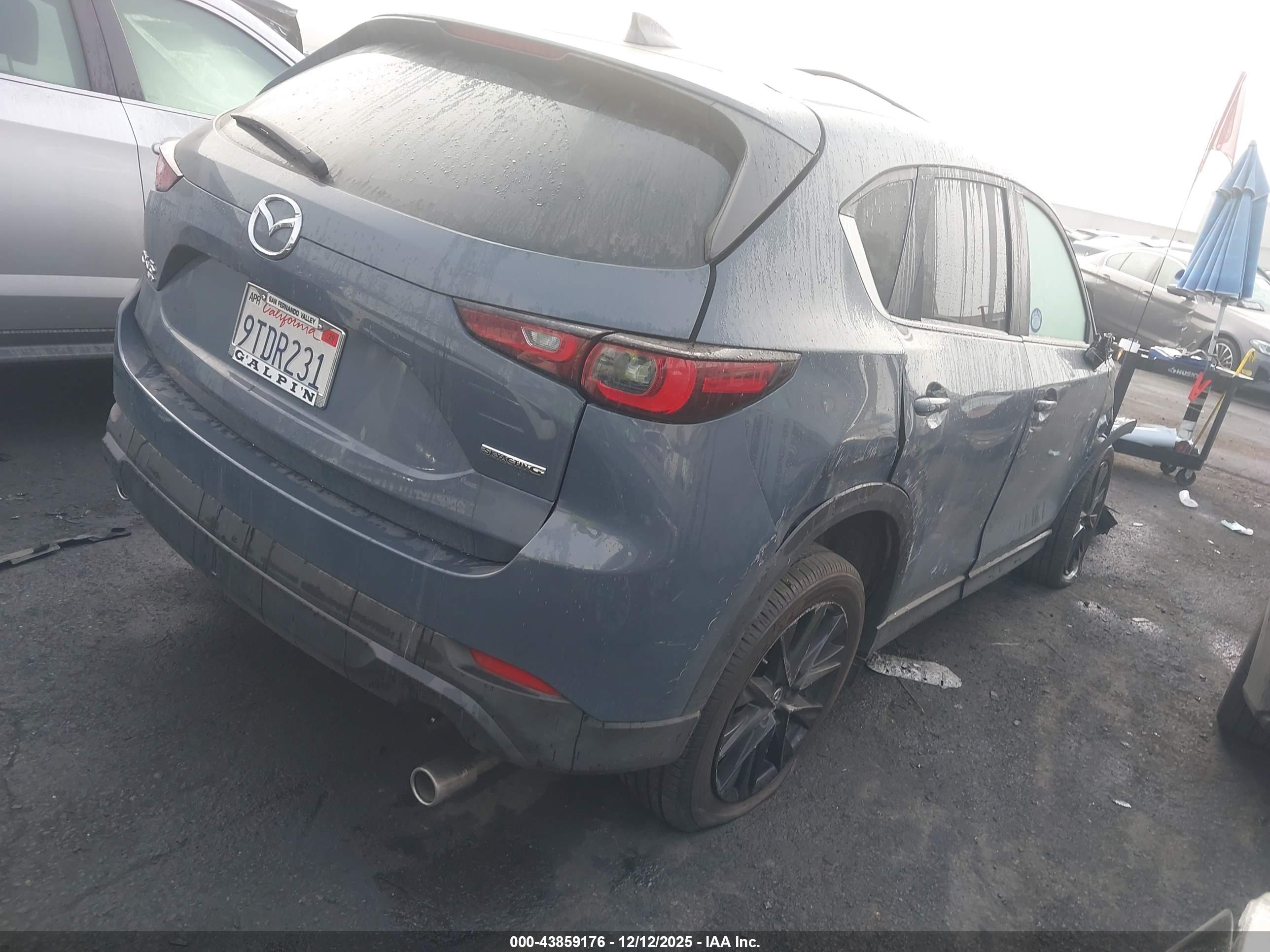MAZDA CX-5 image 4