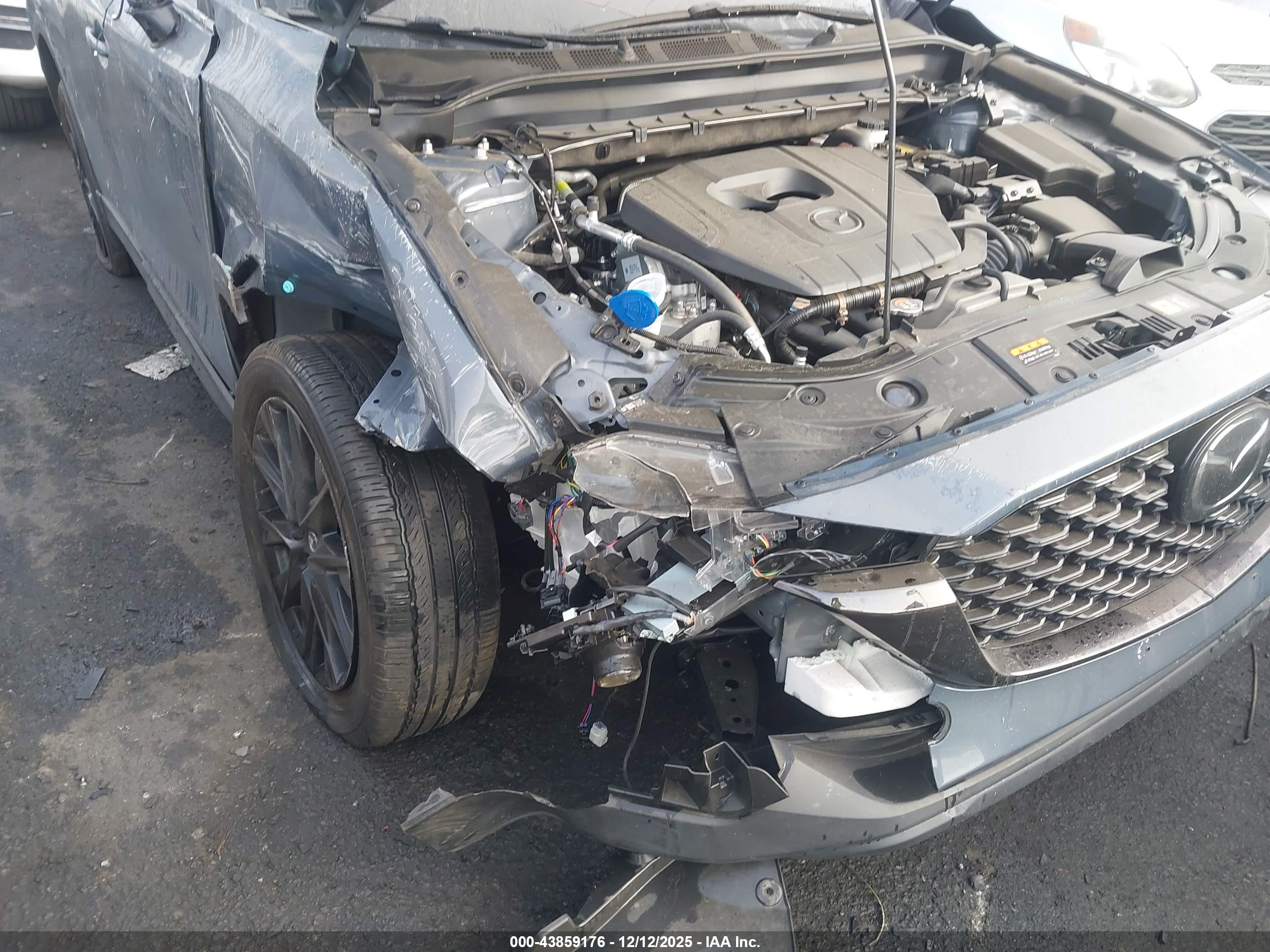 MAZDA CX-5 image 6