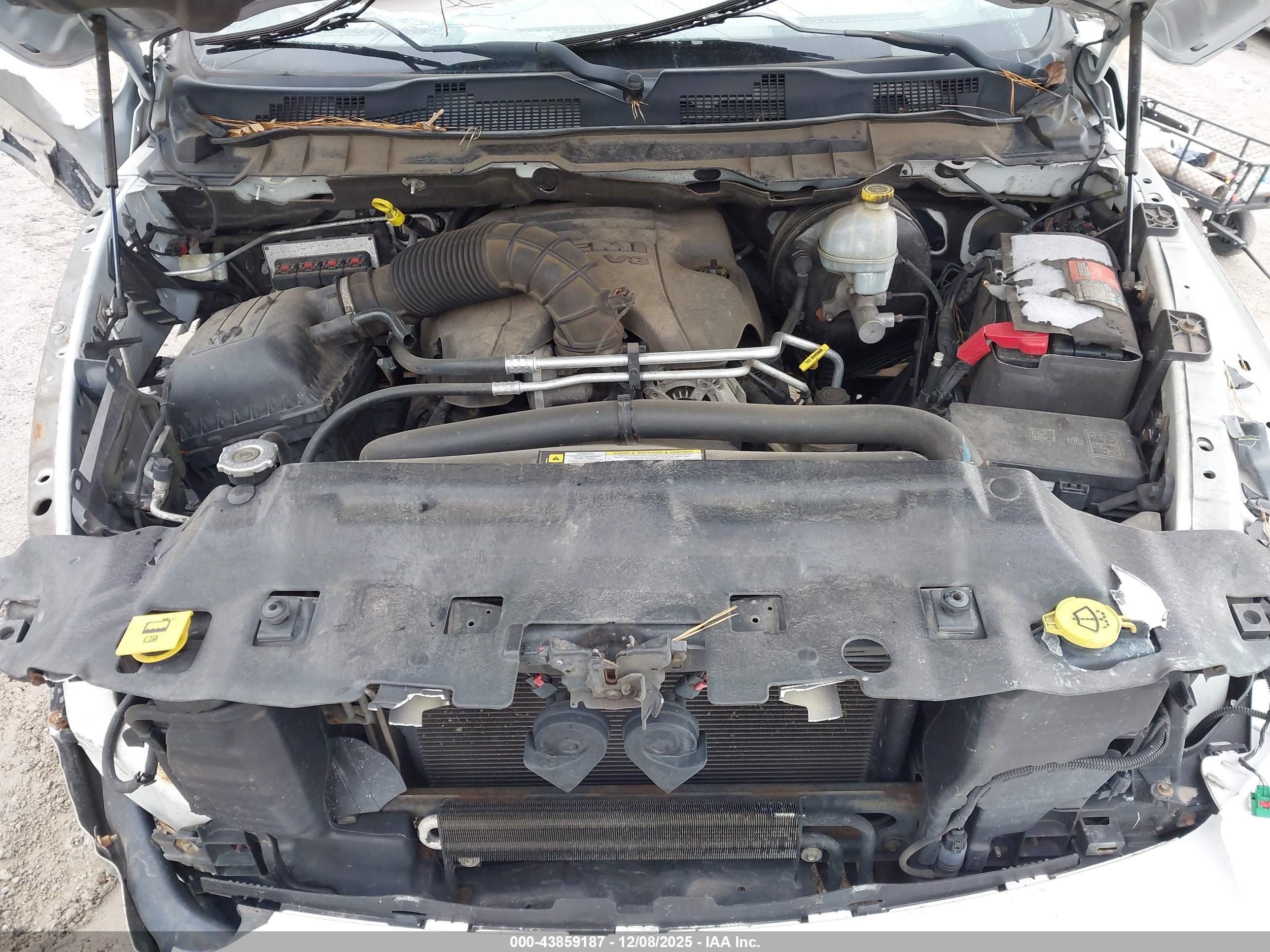 DODGE RAM image 10