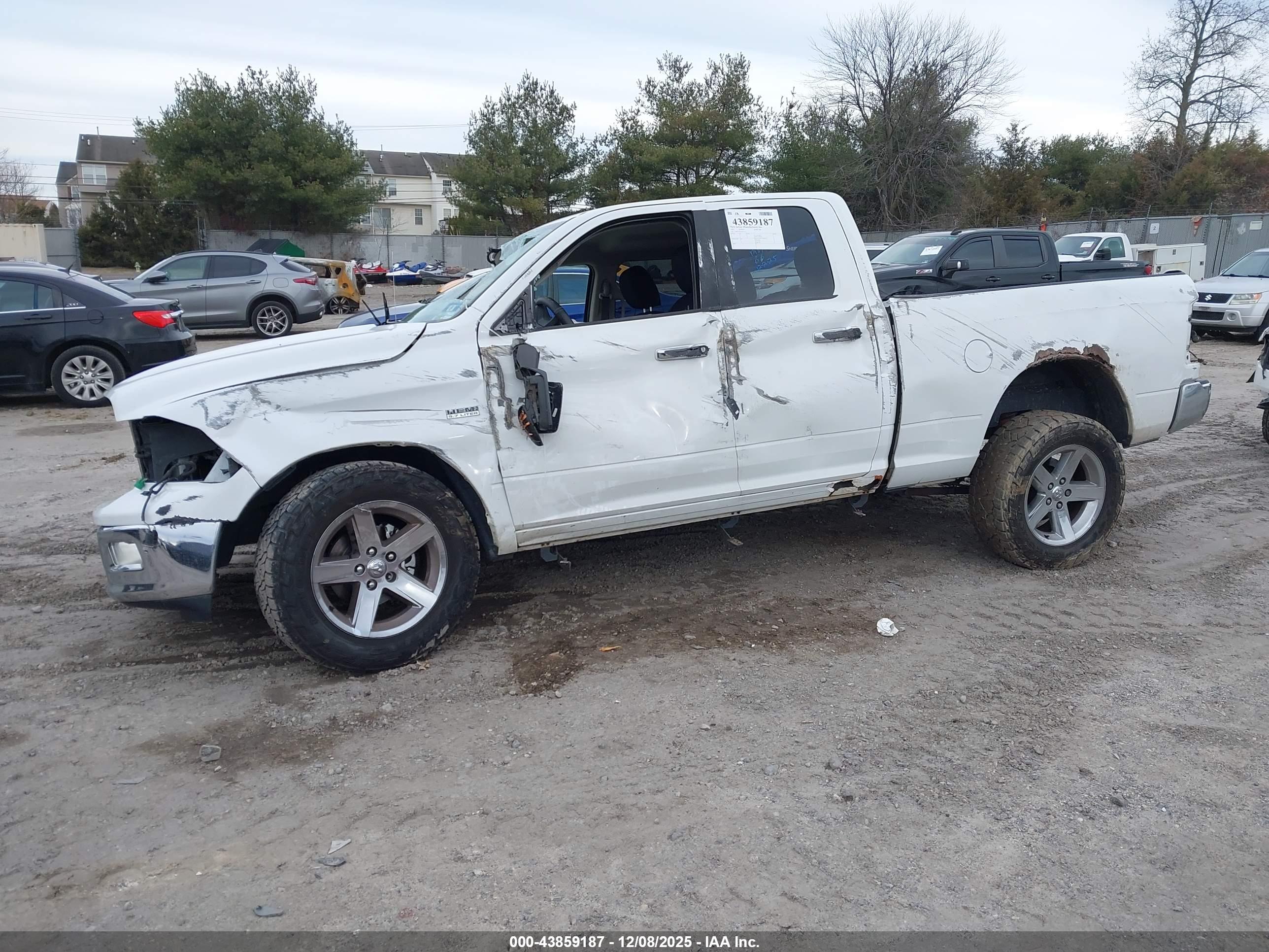 DODGE RAM image 2