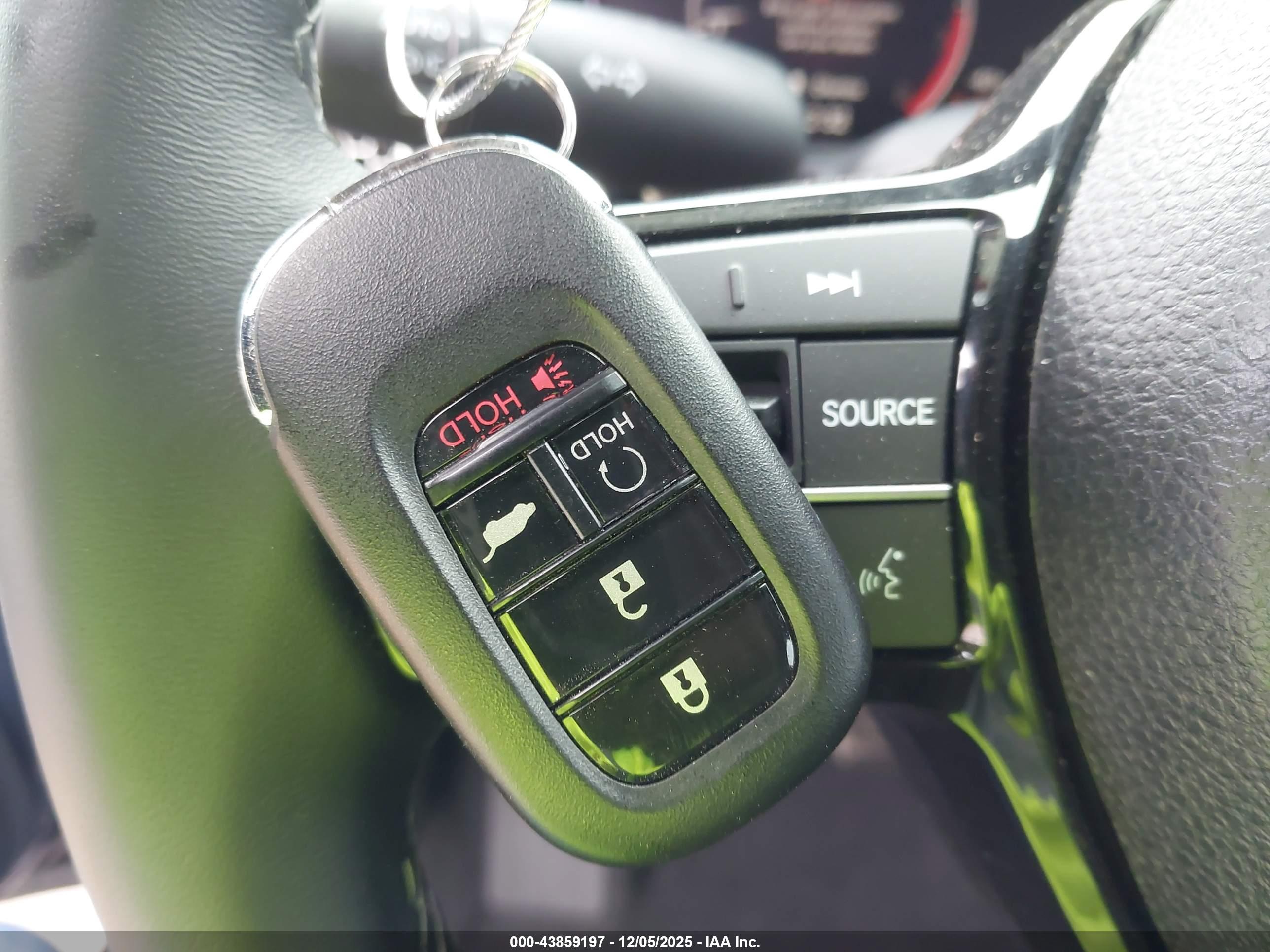 HONDA CIVIC image 11