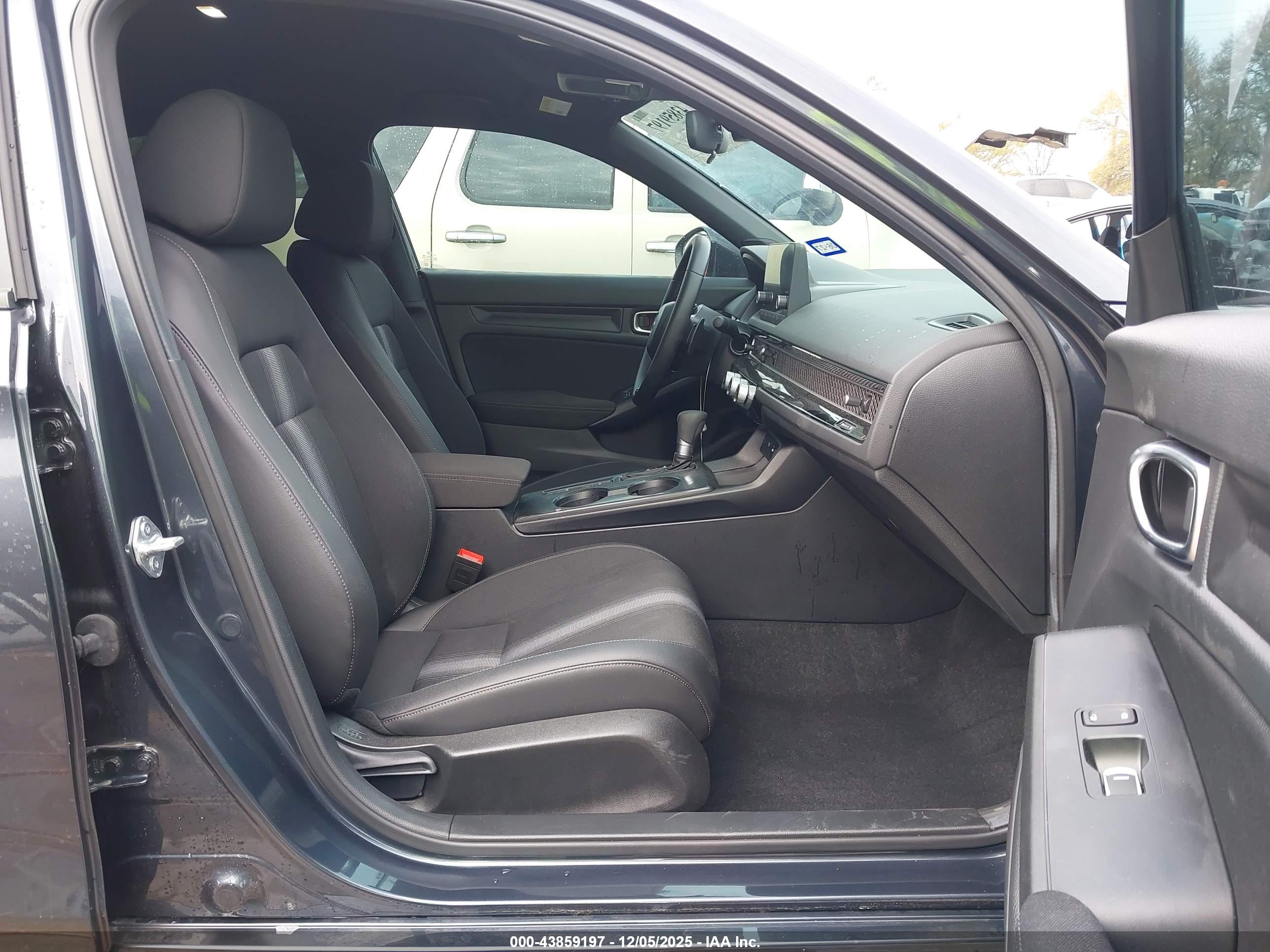 HONDA CIVIC image 5