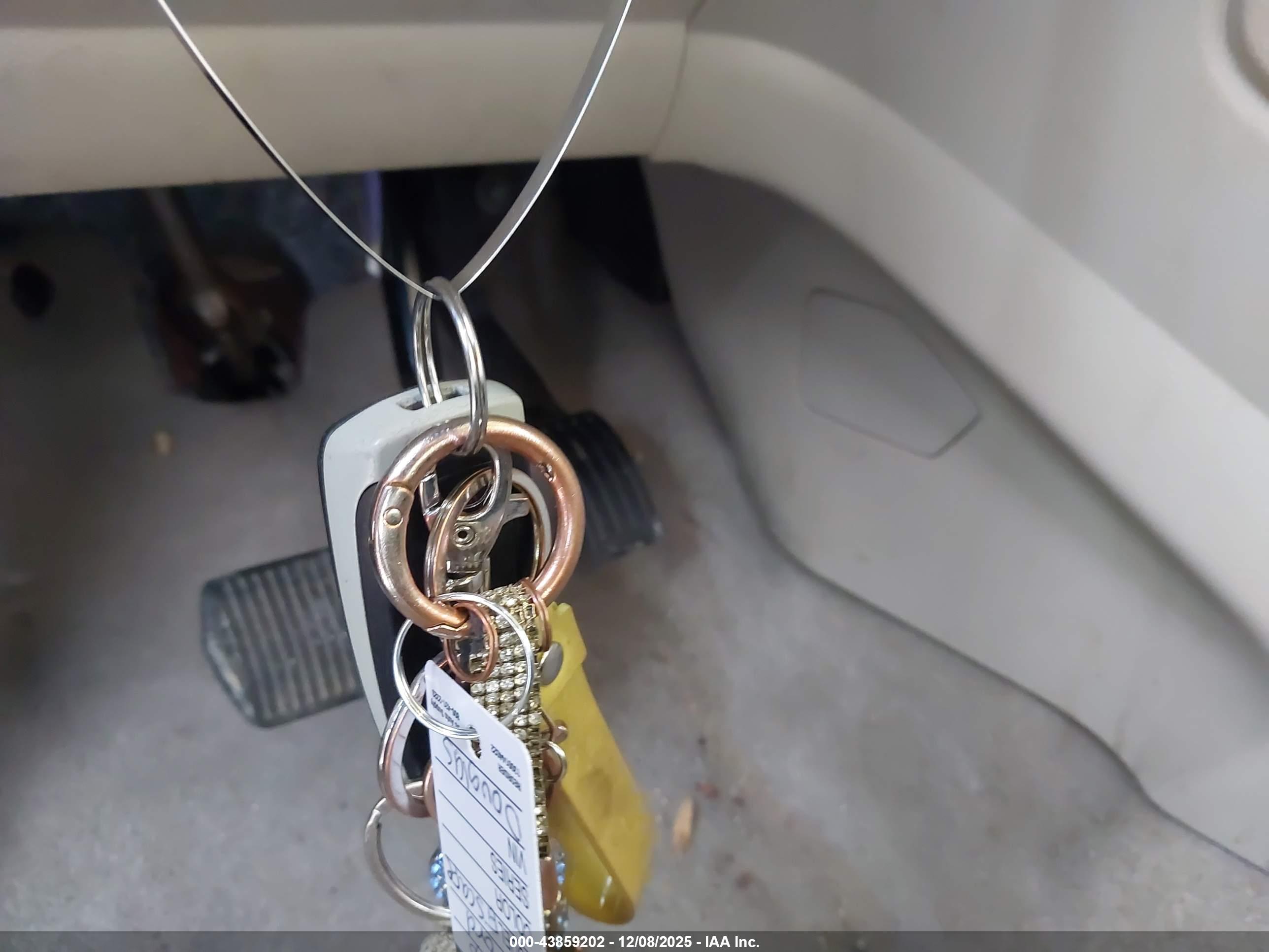 FORD ESCAPE image 11