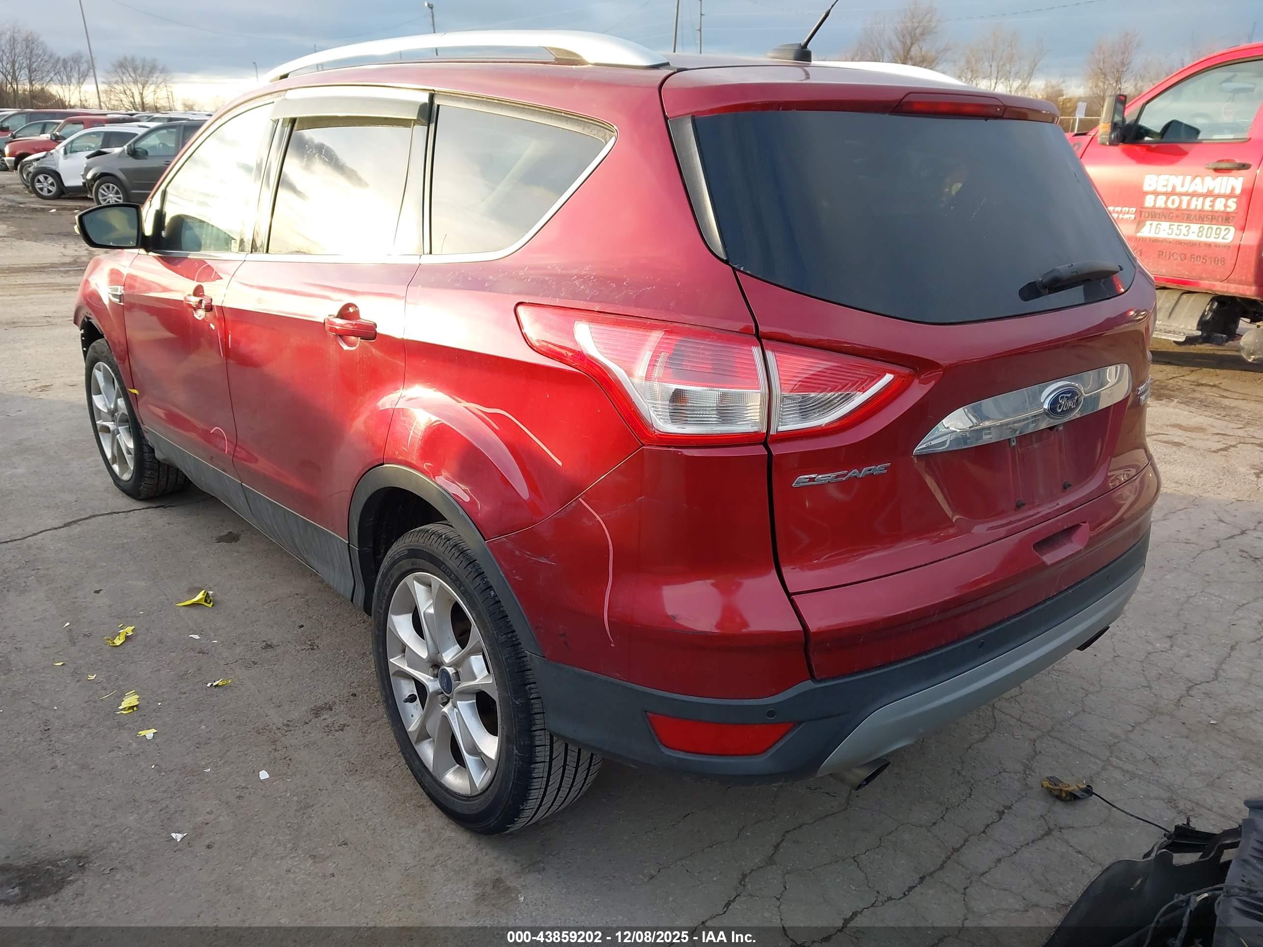 FORD ESCAPE image 3