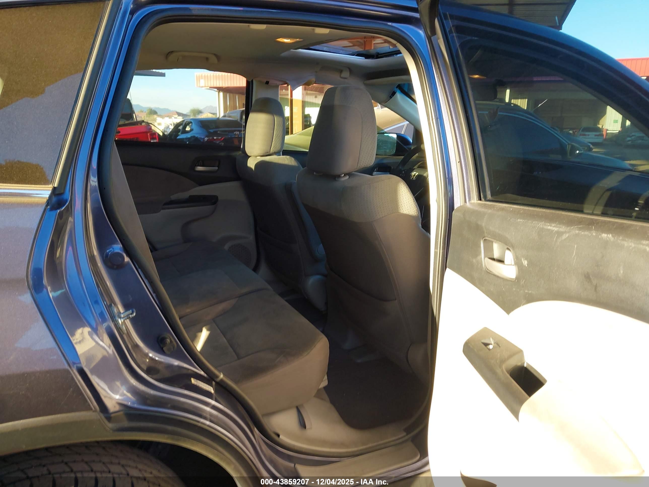HONDA CR-V image 8