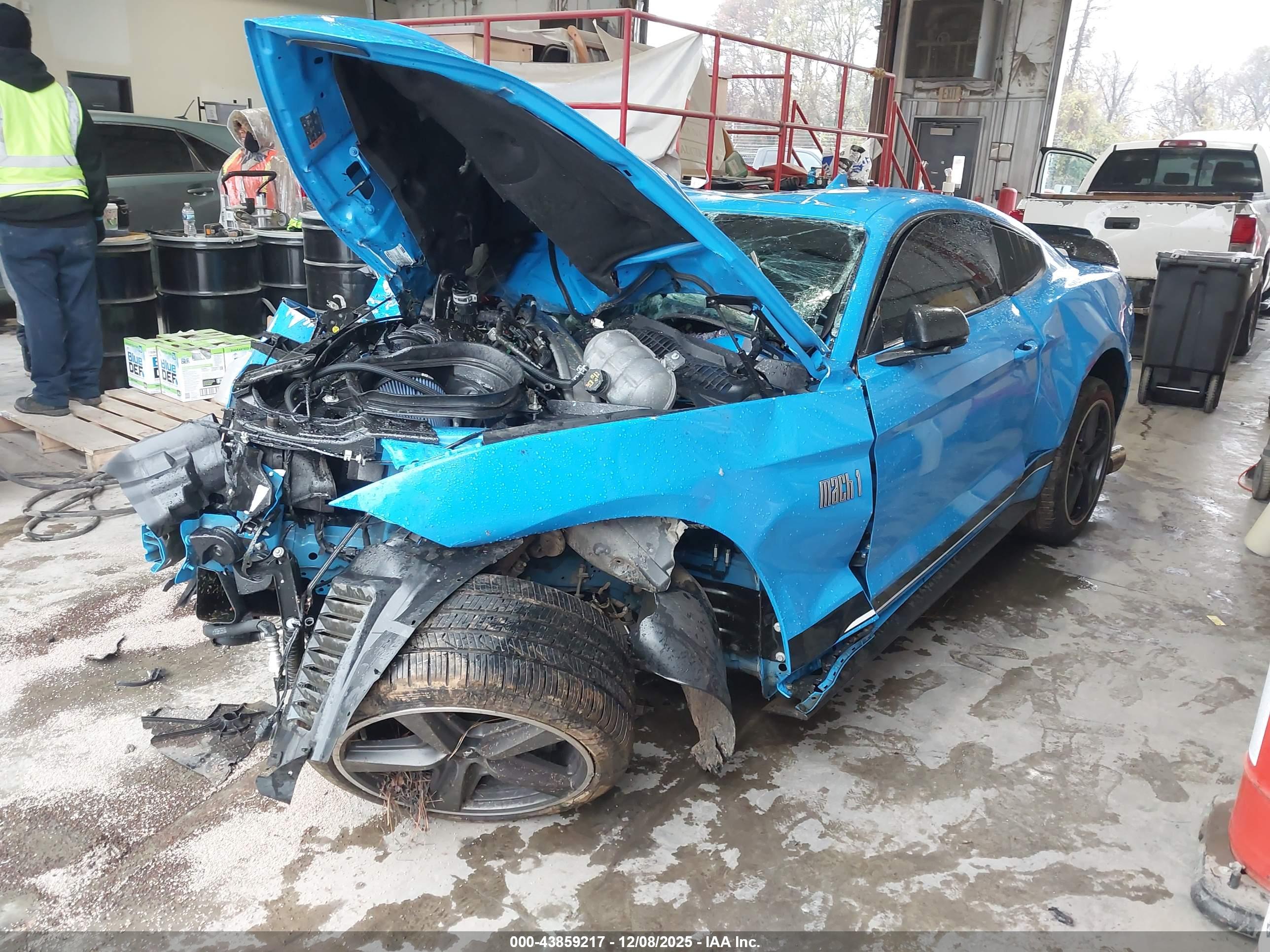 FORD MUSTANG image 2