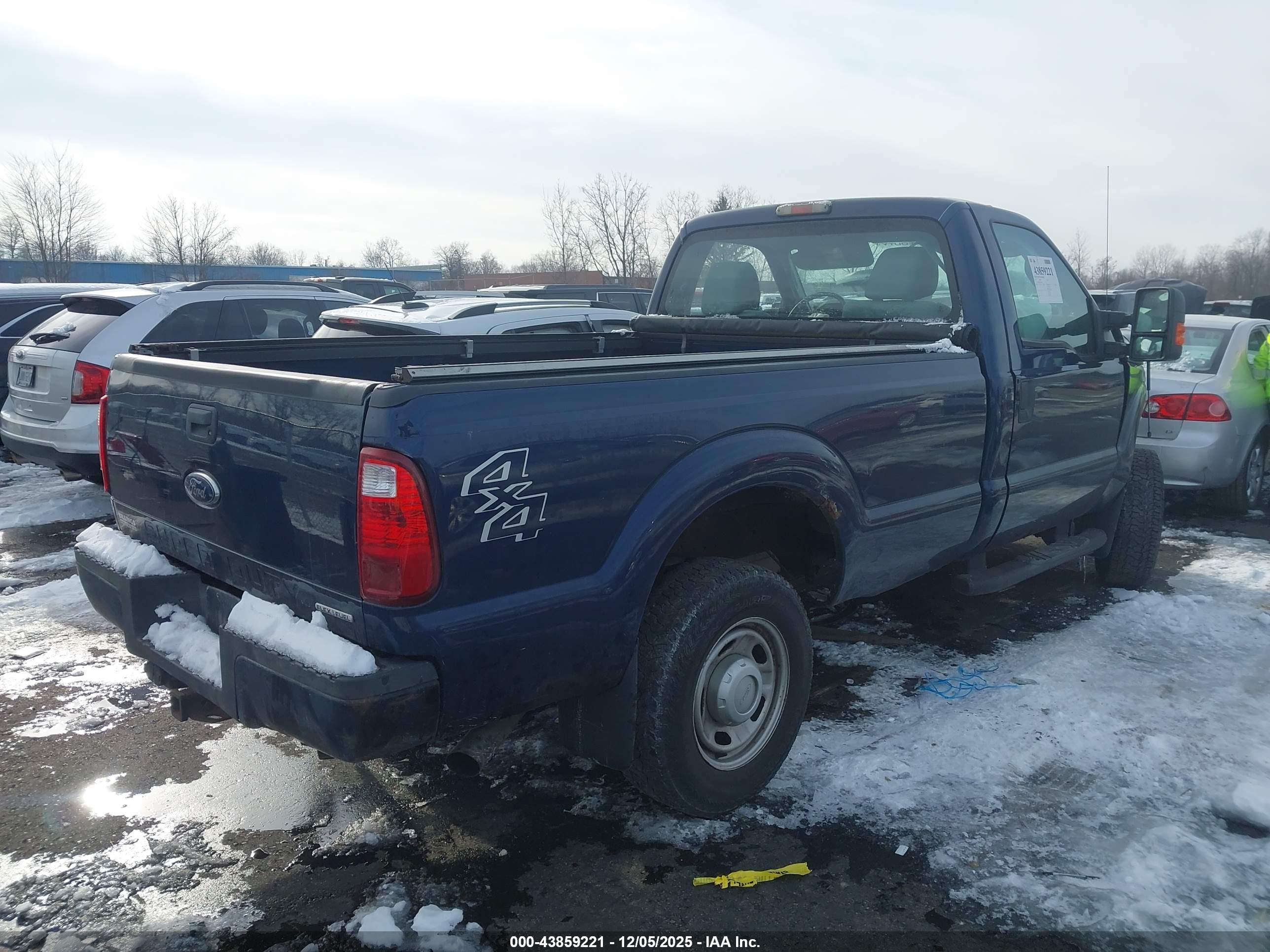 FORD F-250 image 4