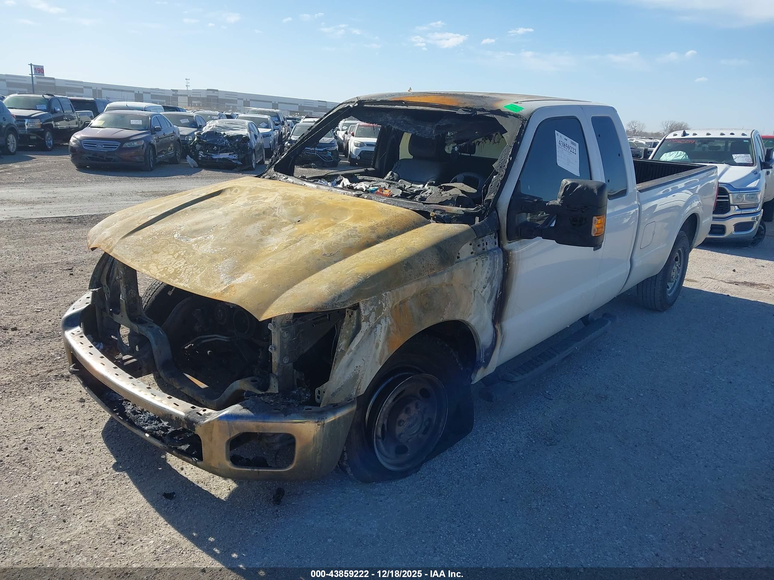 FORD F-250 image 2