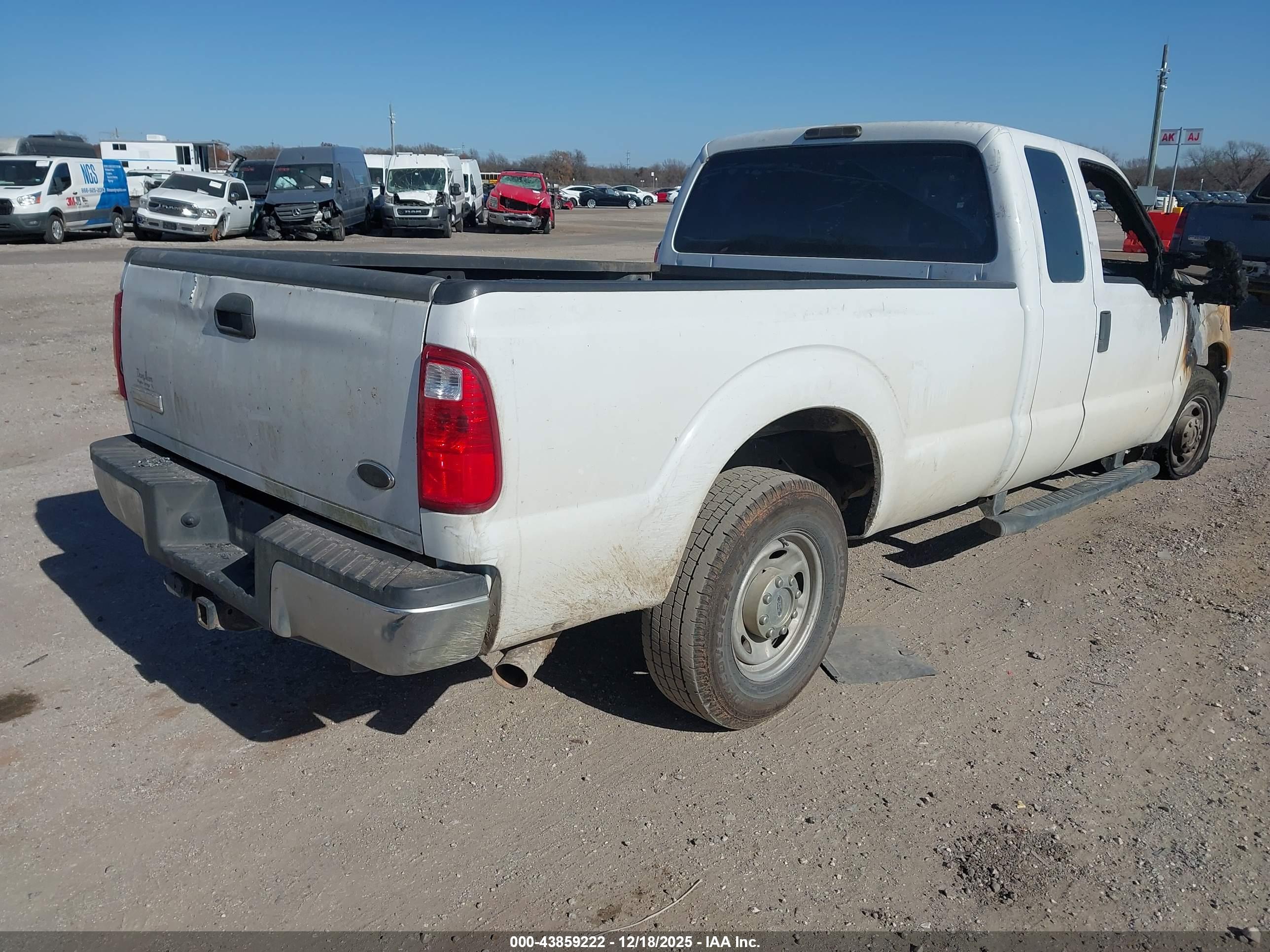 FORD F-250 image 4
