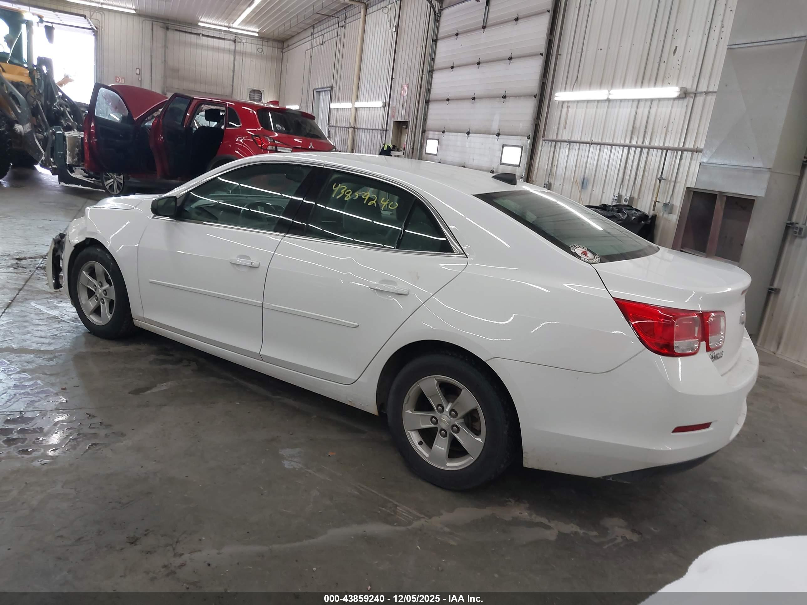 CHEVROLET MALIBU image 3