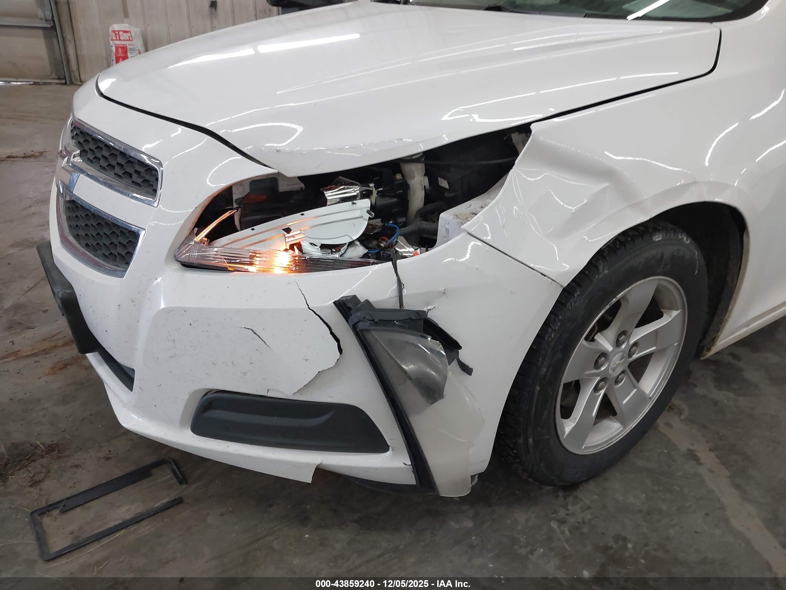 CHEVROLET MALIBU image 6